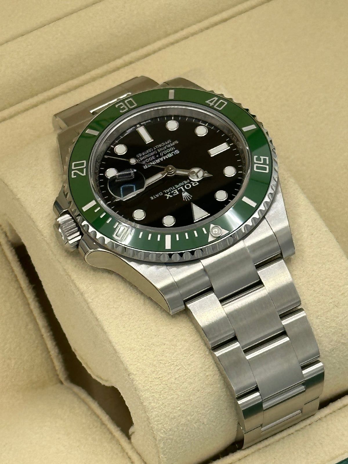 New 2023 Rolex Submariner "Starbucks" 41mm 126610LV MK2 Dial