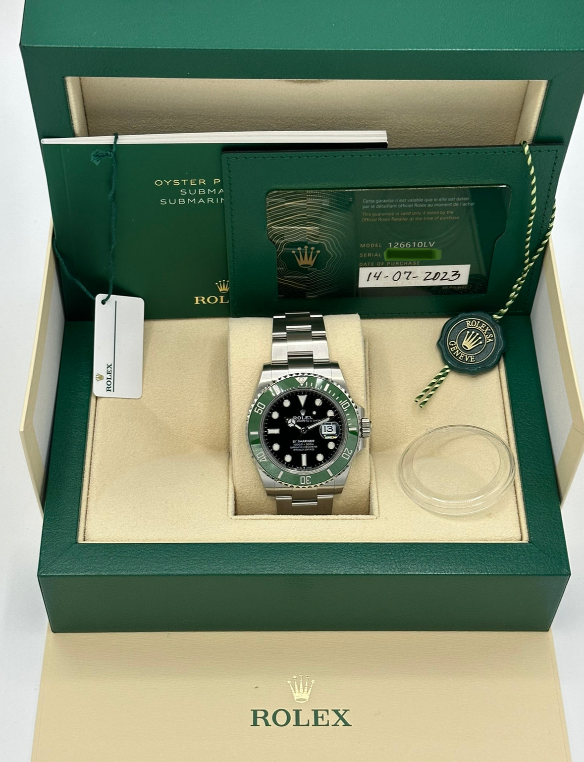 New 2023 Rolex Submariner "Starbucks" 41mm 126610LV MK2 Dial