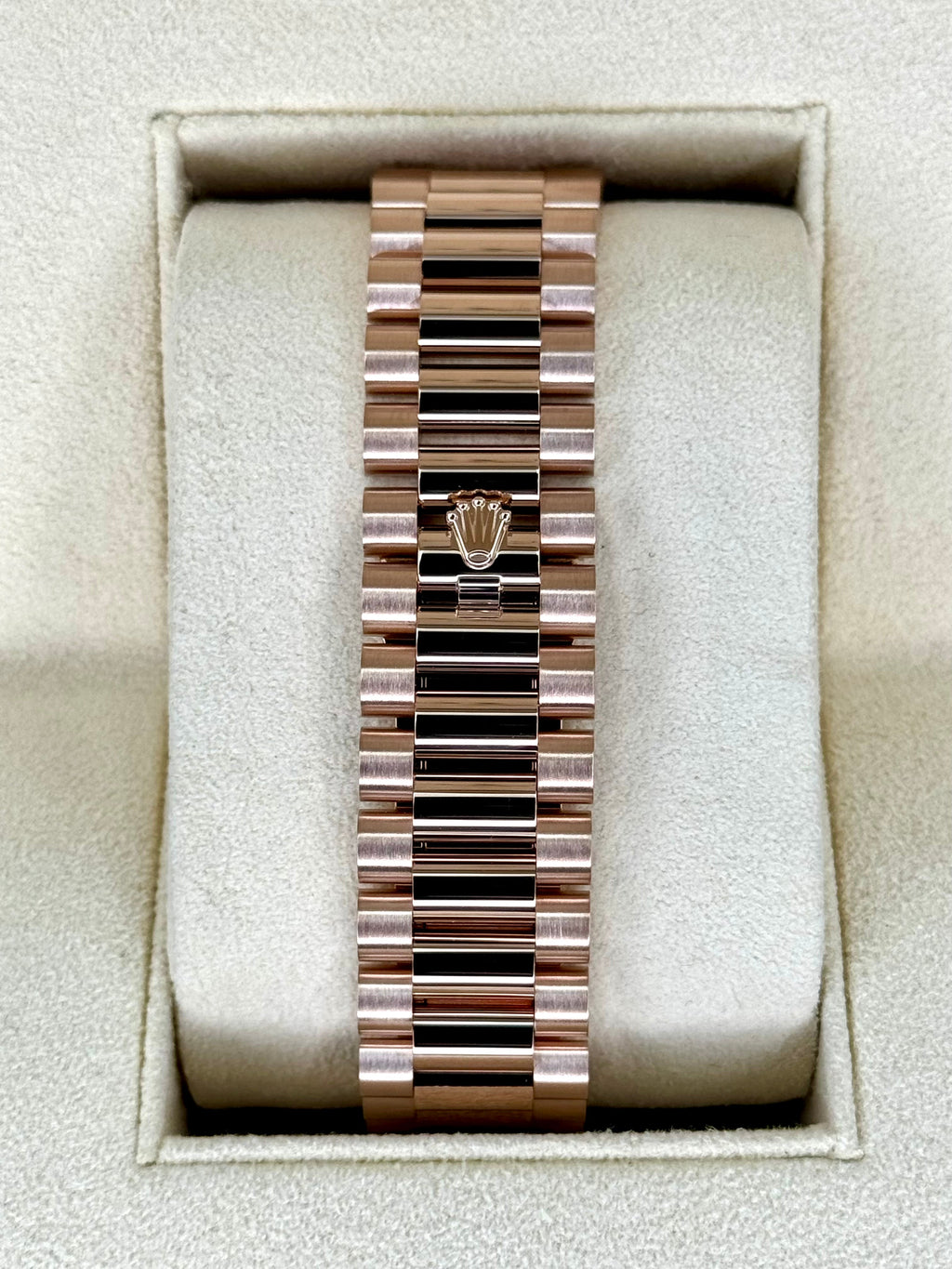 2024 Rolex Day-Date 40mm 228235 Rose Gold Chocolate Dial