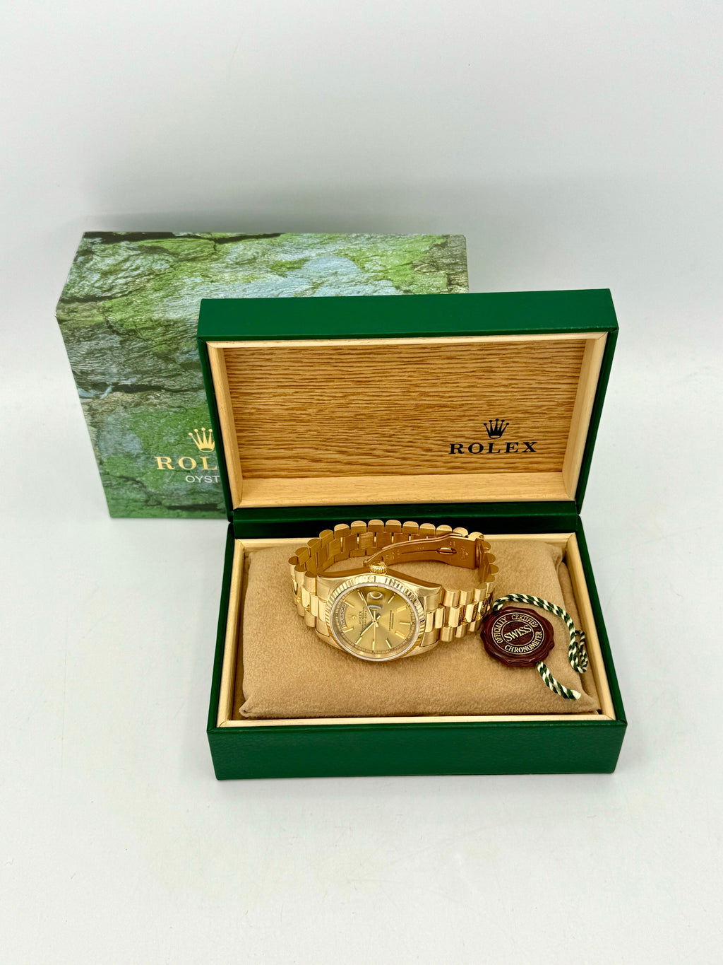 1995 Rolex Day-Date 36mm 18238 Presidential Champagne Dial