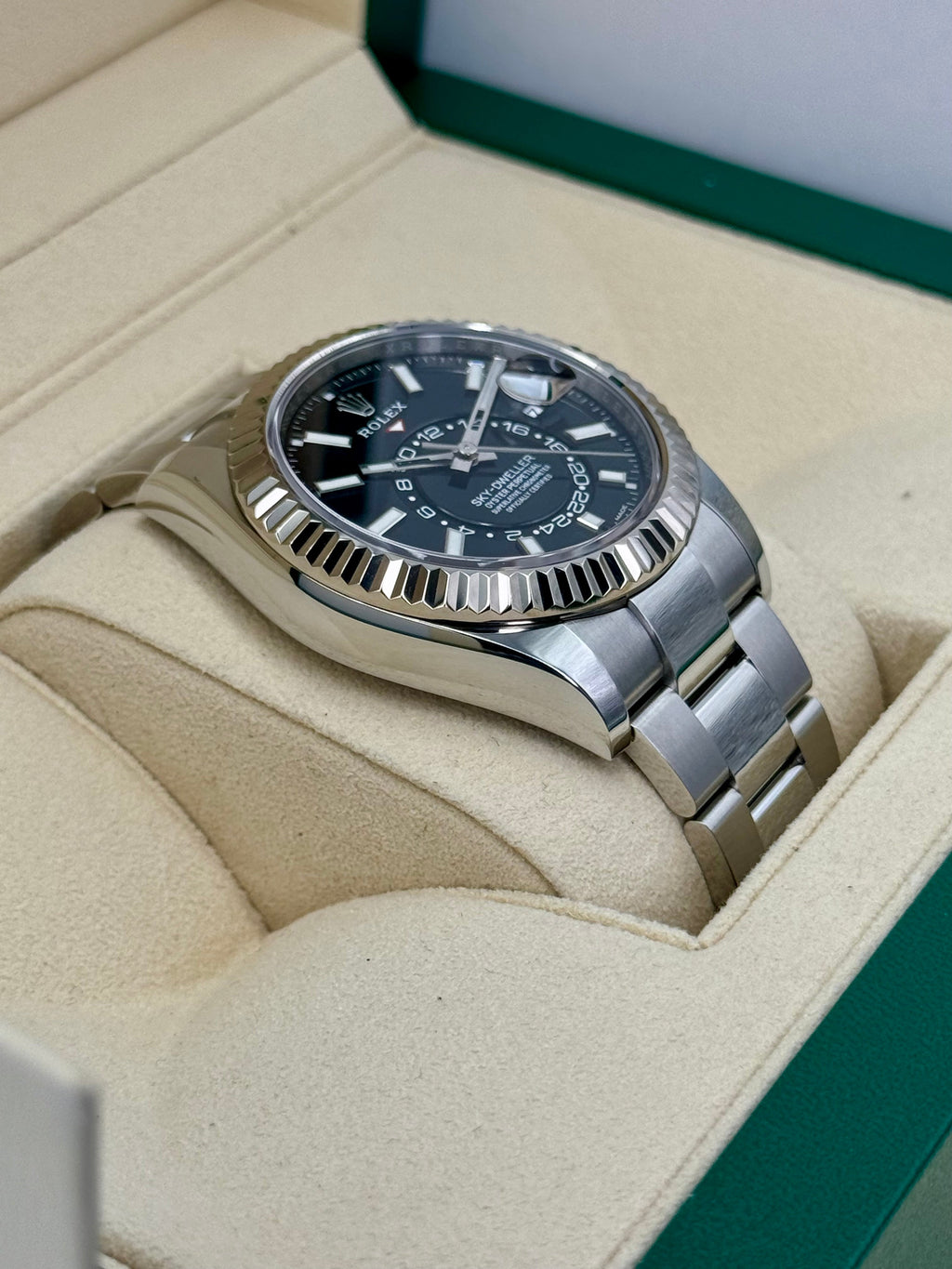 2023 Rolex Sky-Dweller 42mm 326934 Oyster Black Dial