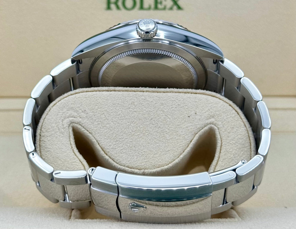 2023 Rolex Sky-Dweller 42mm 326934 Oyster Black Dial