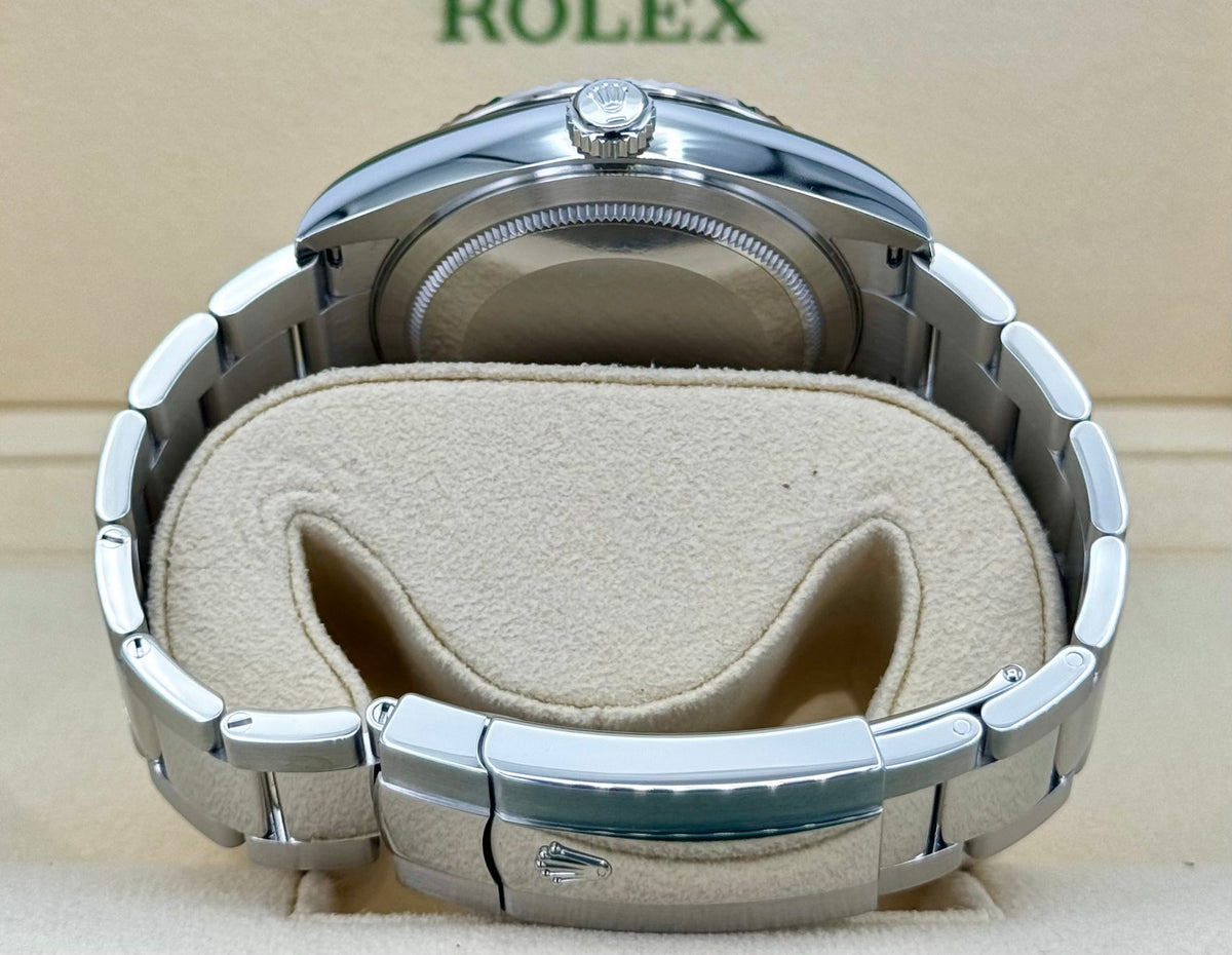 2023 Rolex Sky-Dweller 42mm 326934 Oyster Black Dial