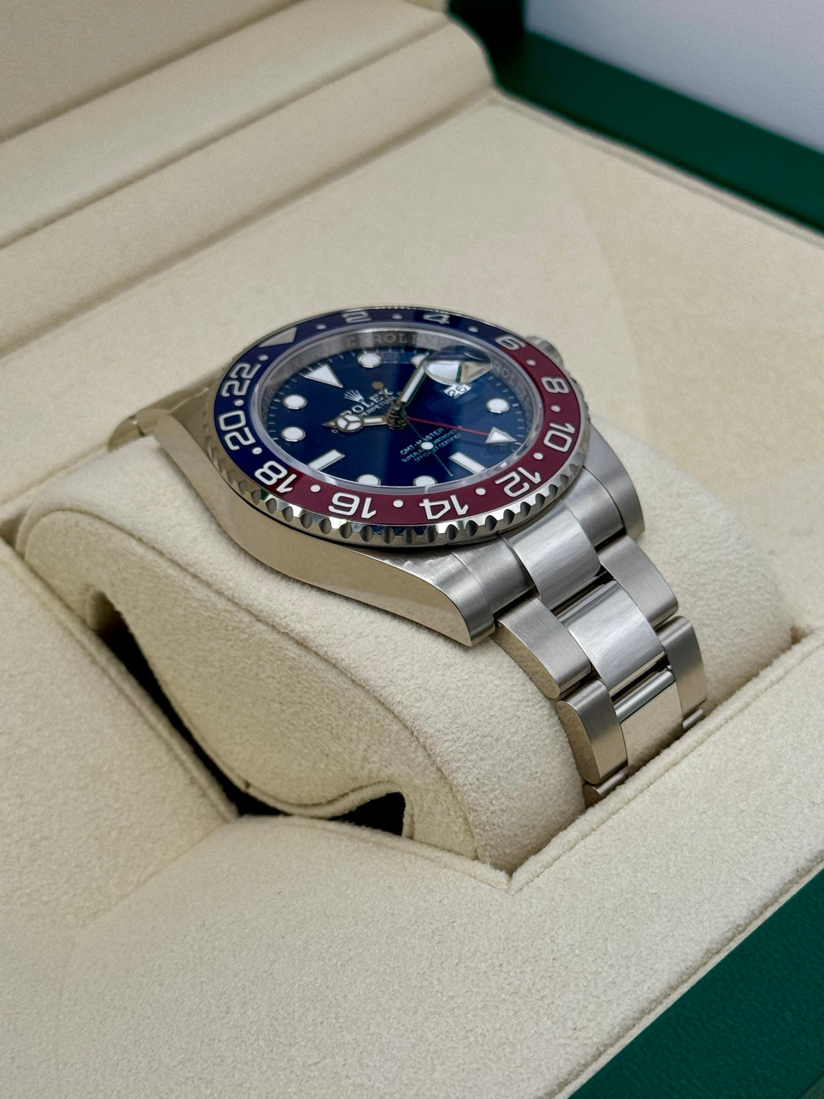 NEW 2023 Rolex GMT-Master II "Pepsi" 40mm 126719BLRO White Gold Oyster