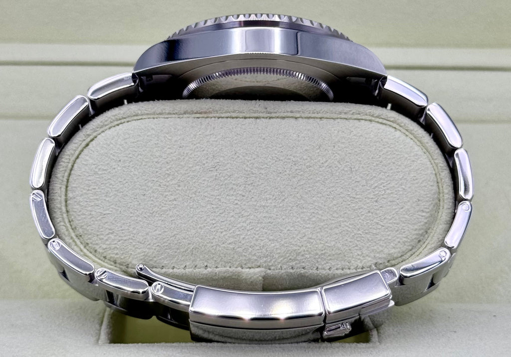 2012 Rolex GMT-Master II 40mm 116710LN Stainless Steel Black Dial