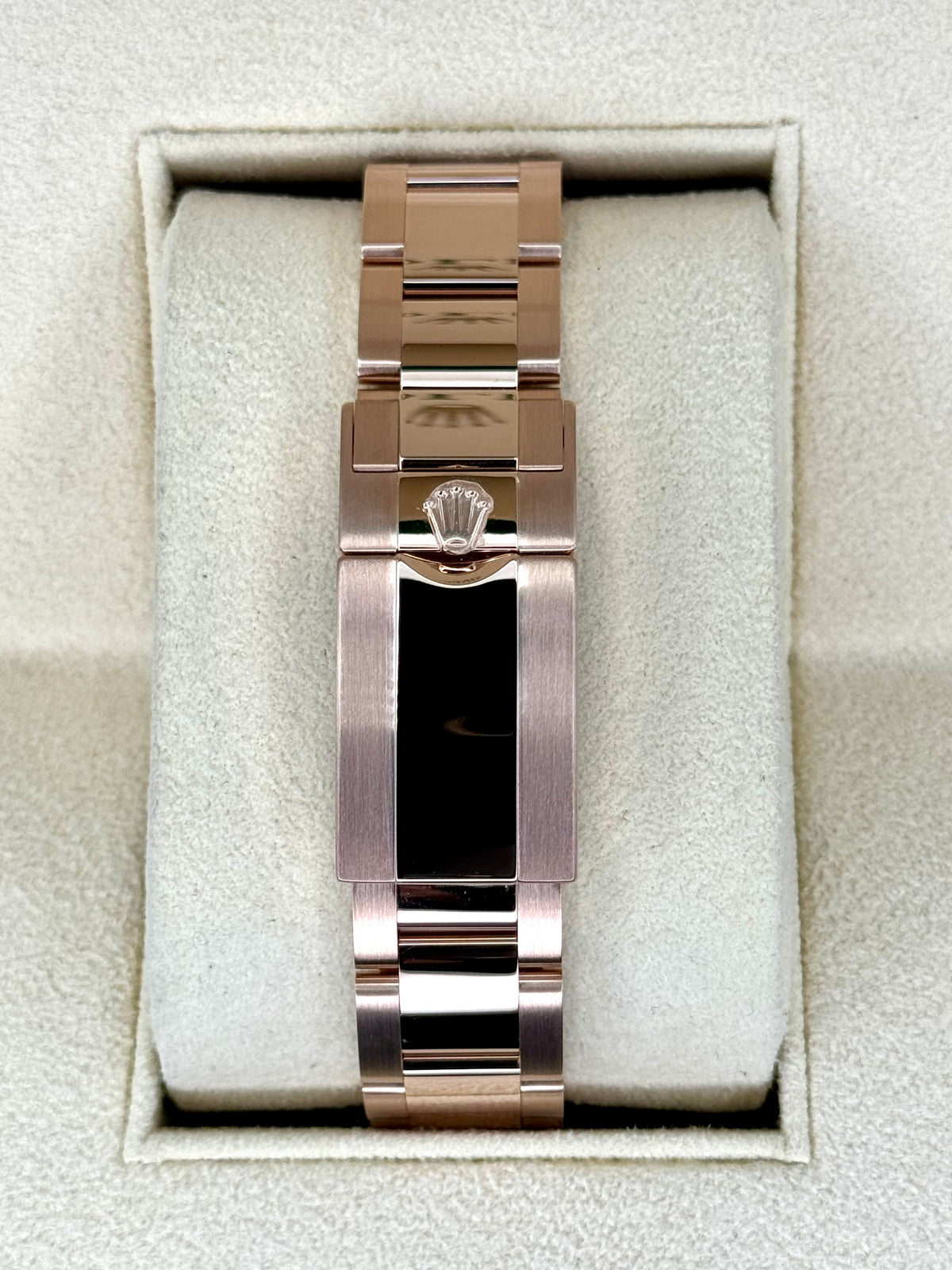 NEW 2025 Rolex GMT-Master II "Rootbeer" 40mm 126715CHNR Rose Gold