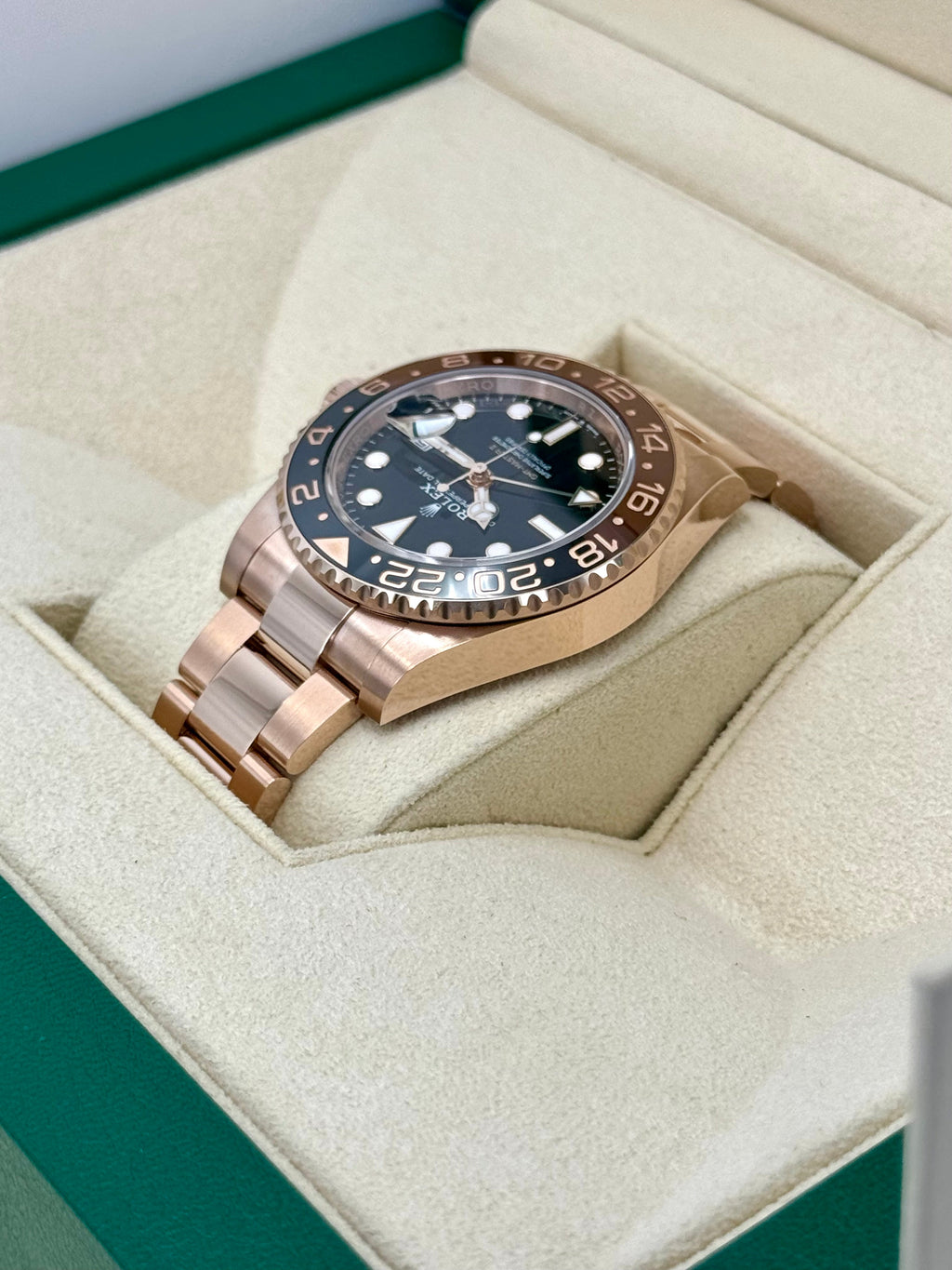 NEW 2025 Rolex GMT-Master II "Rootbeer" 40mm 126715CHNR Rose Gold