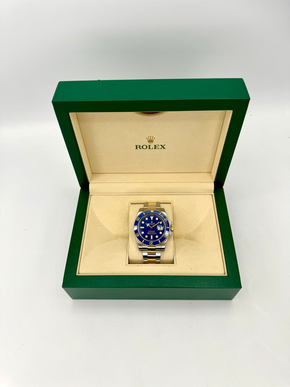 Rolex Submariner “Bluesy” 40mm 116613LB Two-Tone Flat Blue Dial