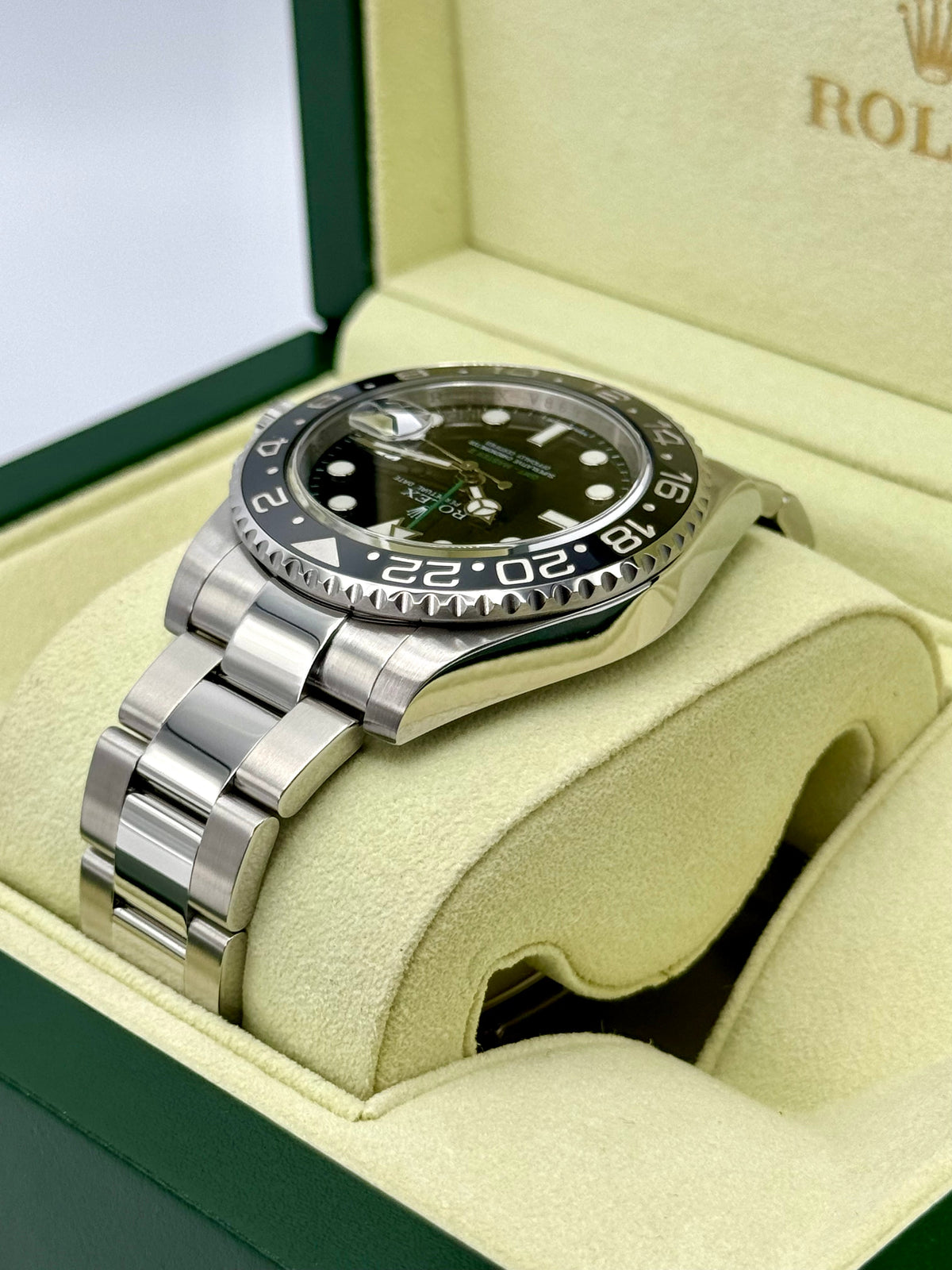 2010 Rolex GMT-Master II 40mm 116710LN Stainless Steel Black Dial