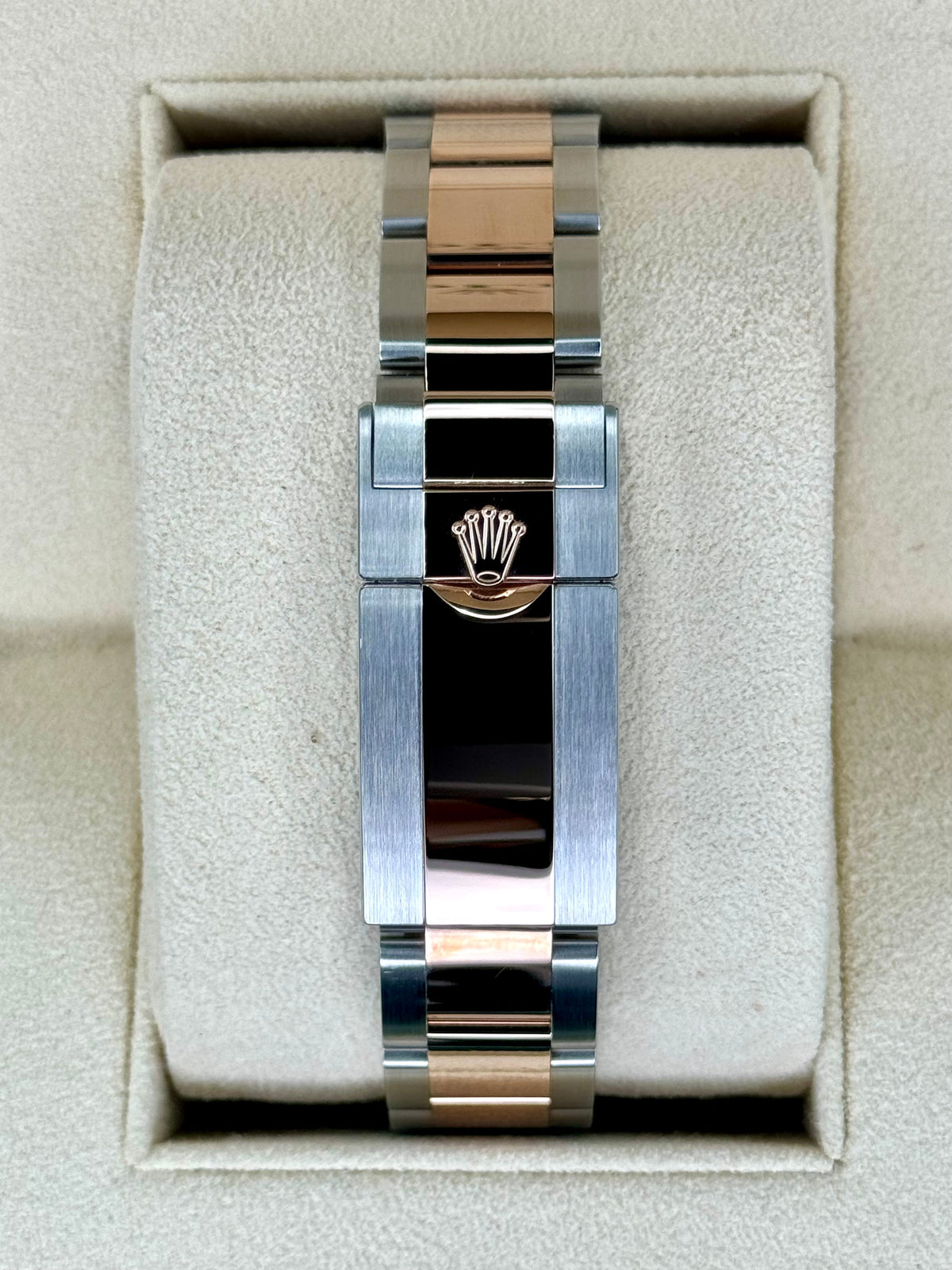 NEW 2023 Rolex GMT-Master II "Rootbeer" 40mm 126711CHNR Two-Tone