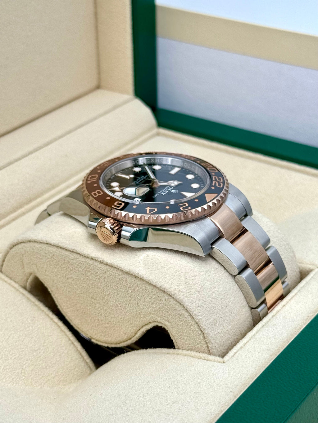NEW 2023 Rolex GMT-Master II "Rootbeer" 40mm 126711CHNR Two-Tone