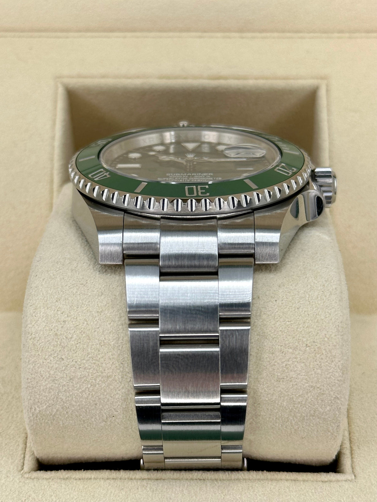 2015 Rolex Submariner "Hulk" 40mm 116610LV Green Dial
