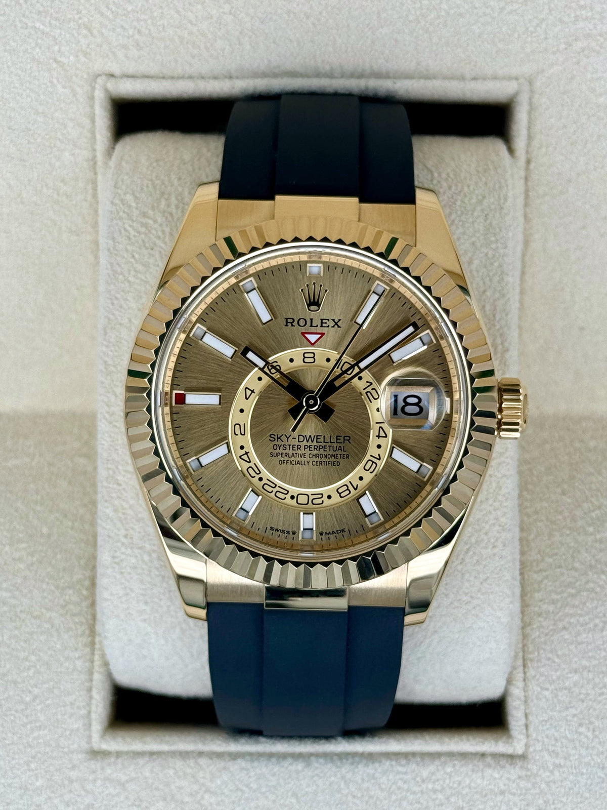 2024 Rolex Sky-Dweller 42mm 336238 Yellow Gold Oysterflex Champagne Dial