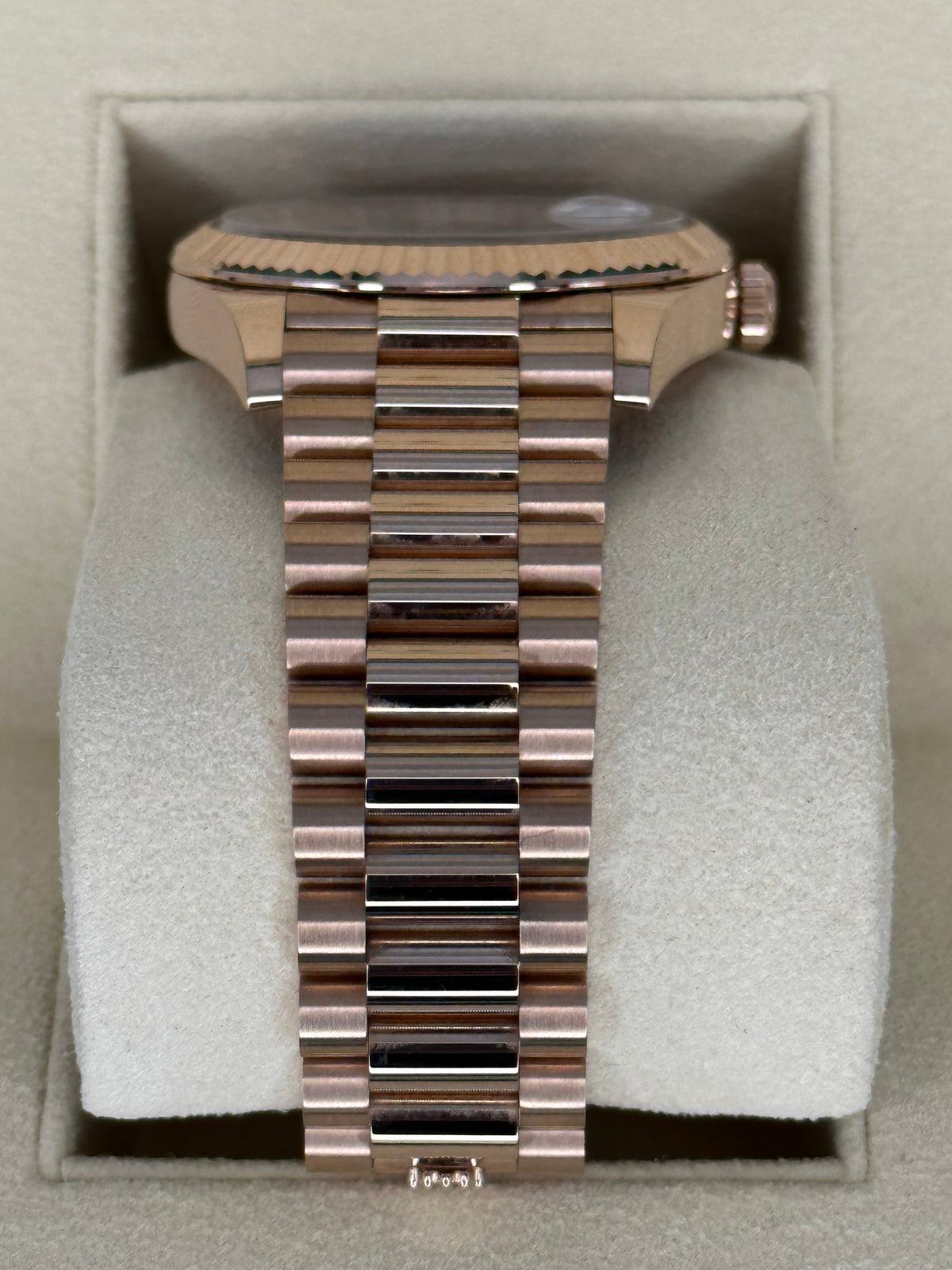 NEW 2022 Rolex Day-Date 40mm 228235 Presidential Rose Gold Olive Dial