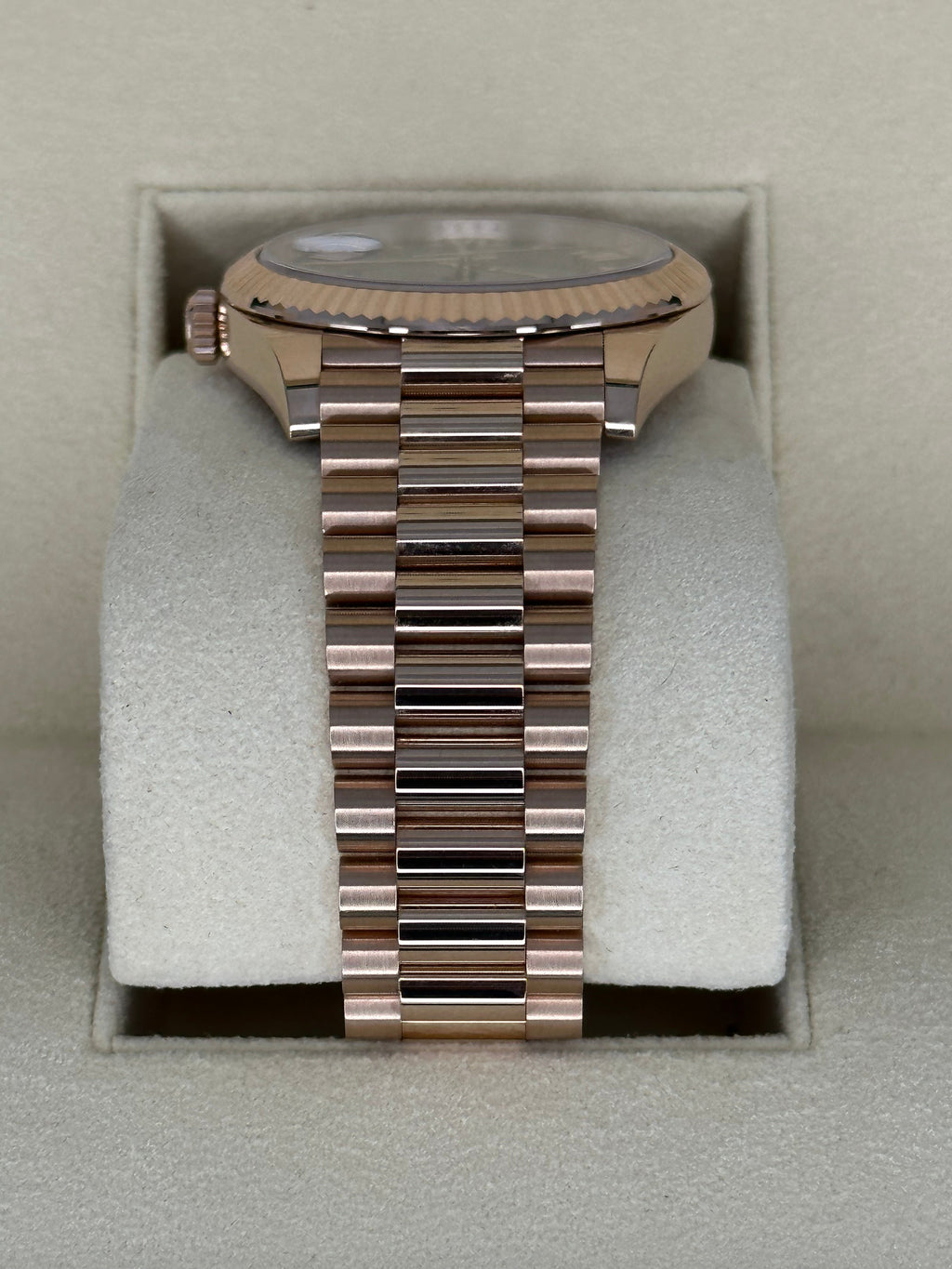NEW 2022 Rolex Day-Date 40mm 228235 Presidential Rose Gold Olive Dial