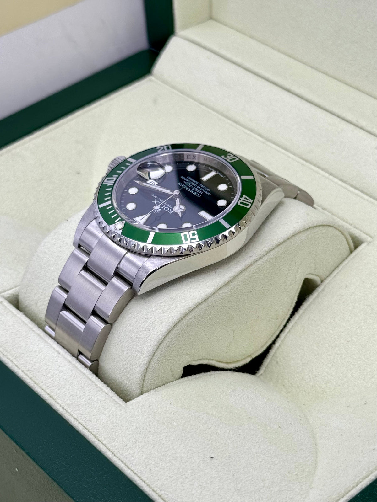 2009 Rolex Submariner "Kermit" 40mm 16610LV Stainless Steel Black Dial