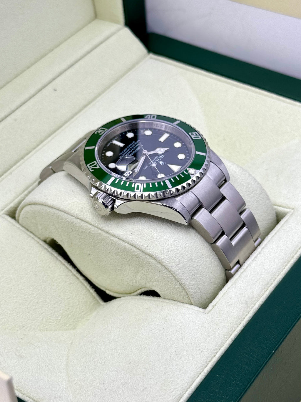 2009 Rolex Submariner "Kermit" 40mm 16610LV Stainless Steel Black Dial