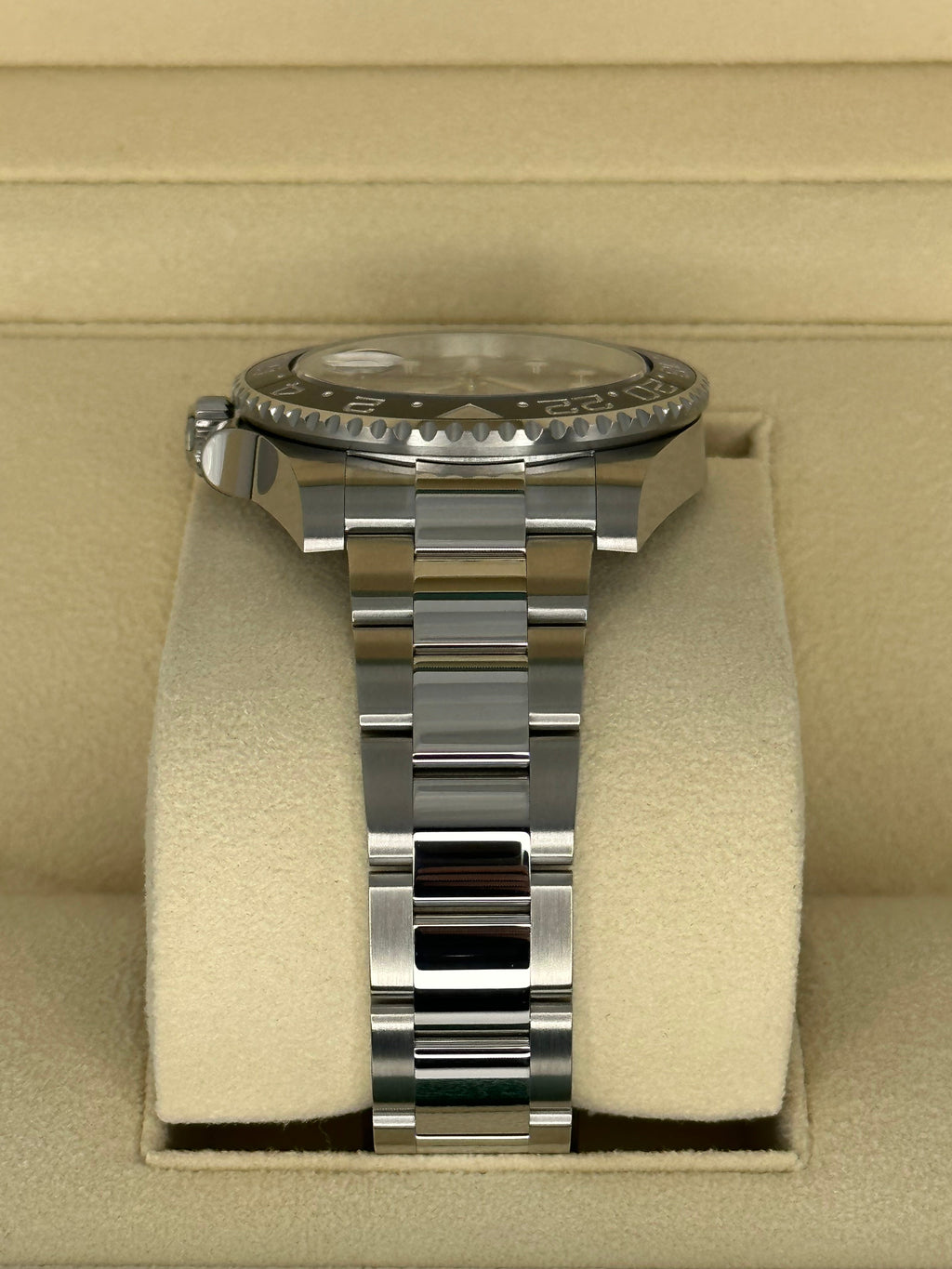 NEW 2023 Rolex GMT-Master II "Batman" 40mm 126710BLNR Oyster