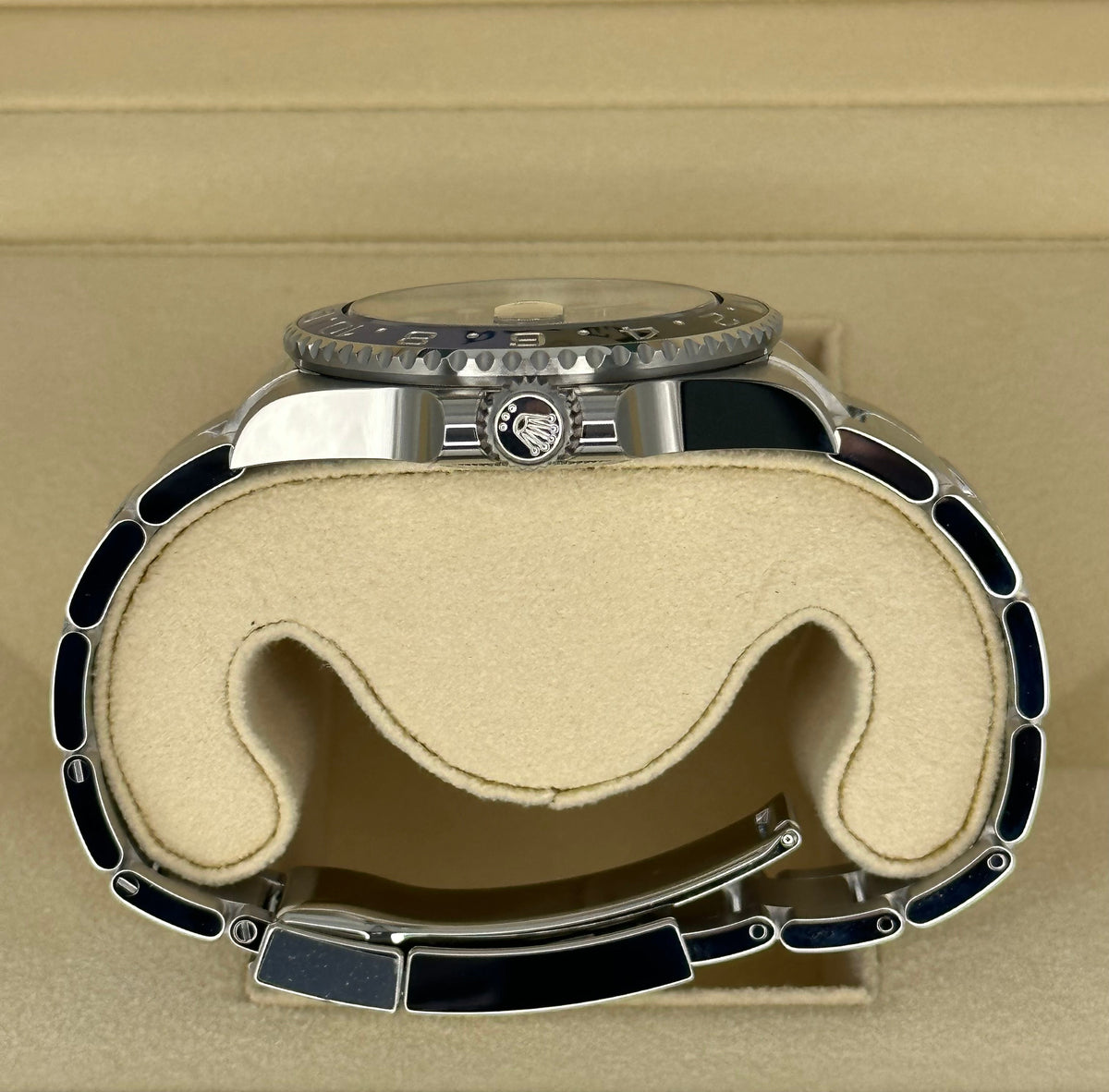 NEW 2023 Rolex GMT-Master II "Batman" 40mm 126710BLNR Oyster