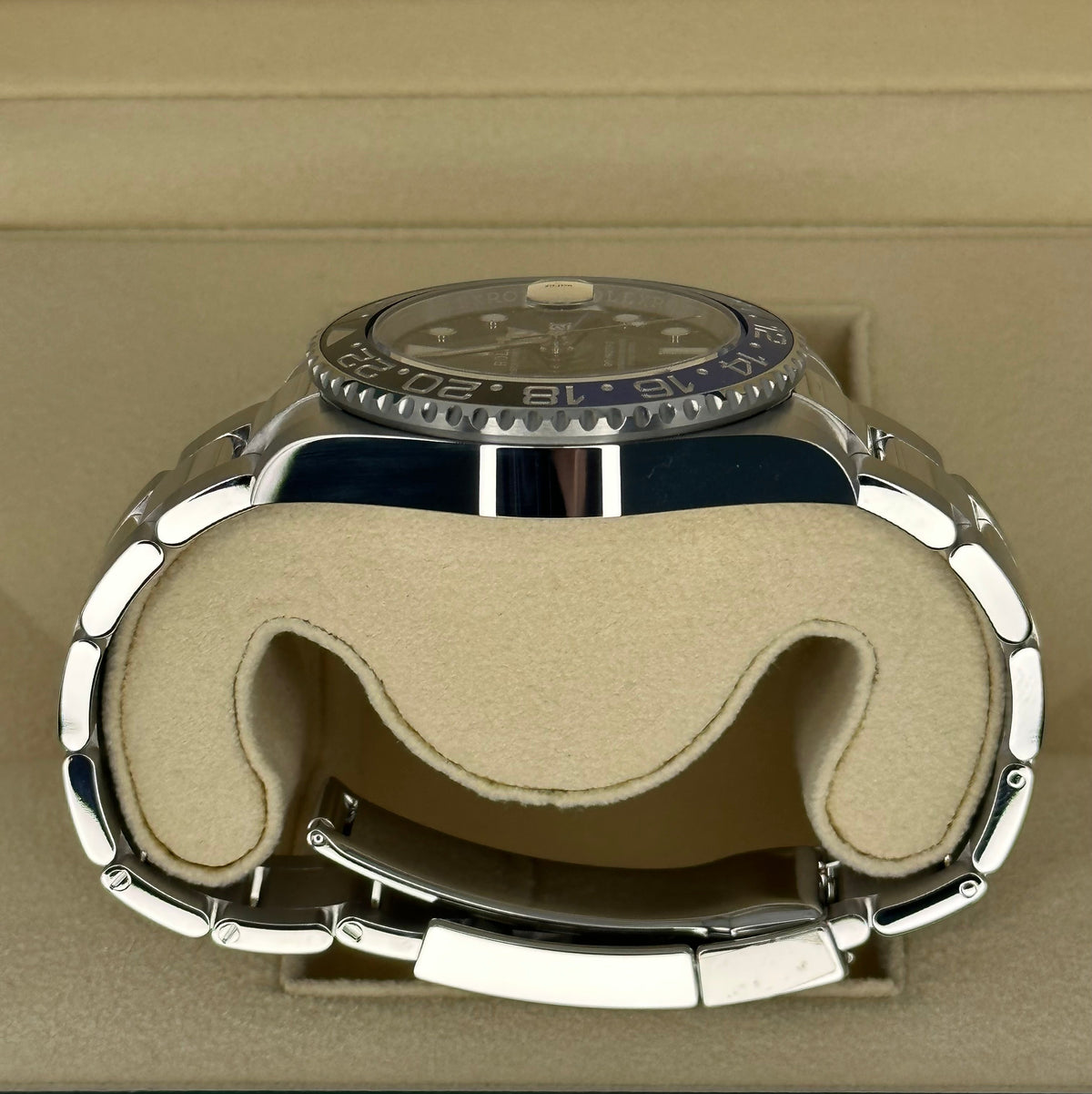 NEW 2023 Rolex GMT-Master II "Batman" 40mm 126710BLNR Oyster