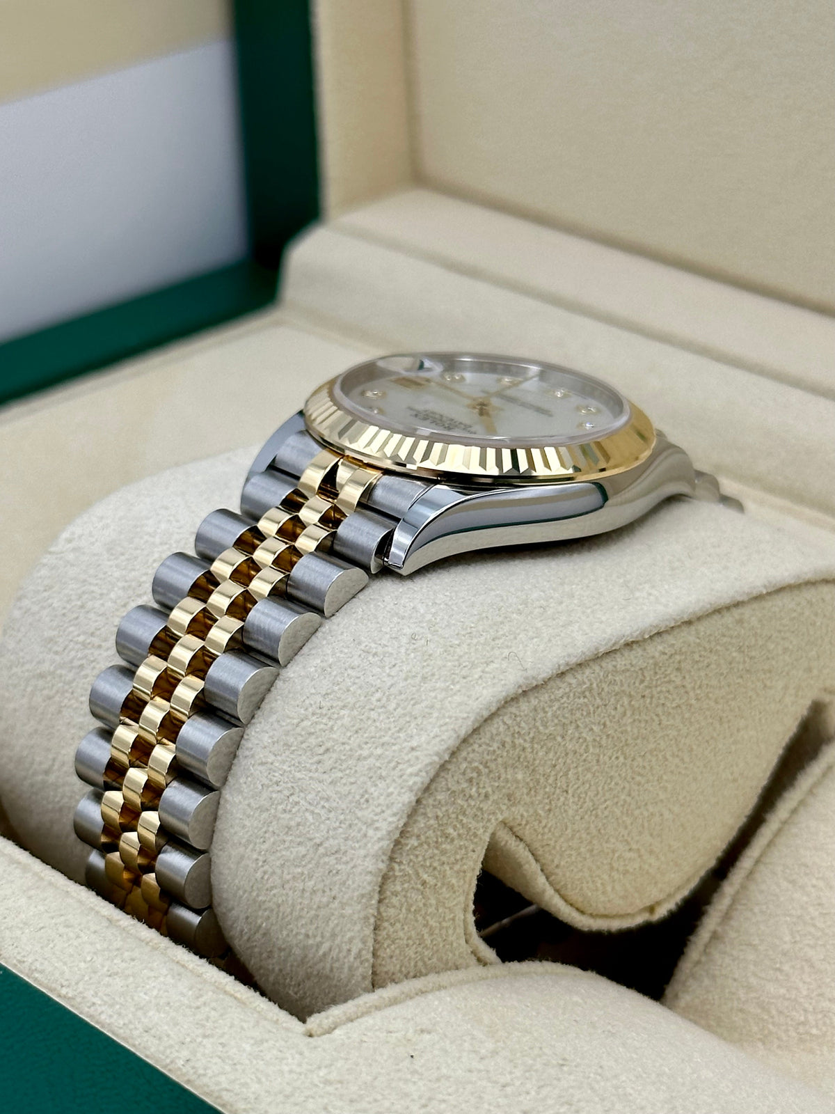 NEW 2023 Rolex Datejust 31mm 278273 Two-Tone Jubilee MOP Diamond Dial