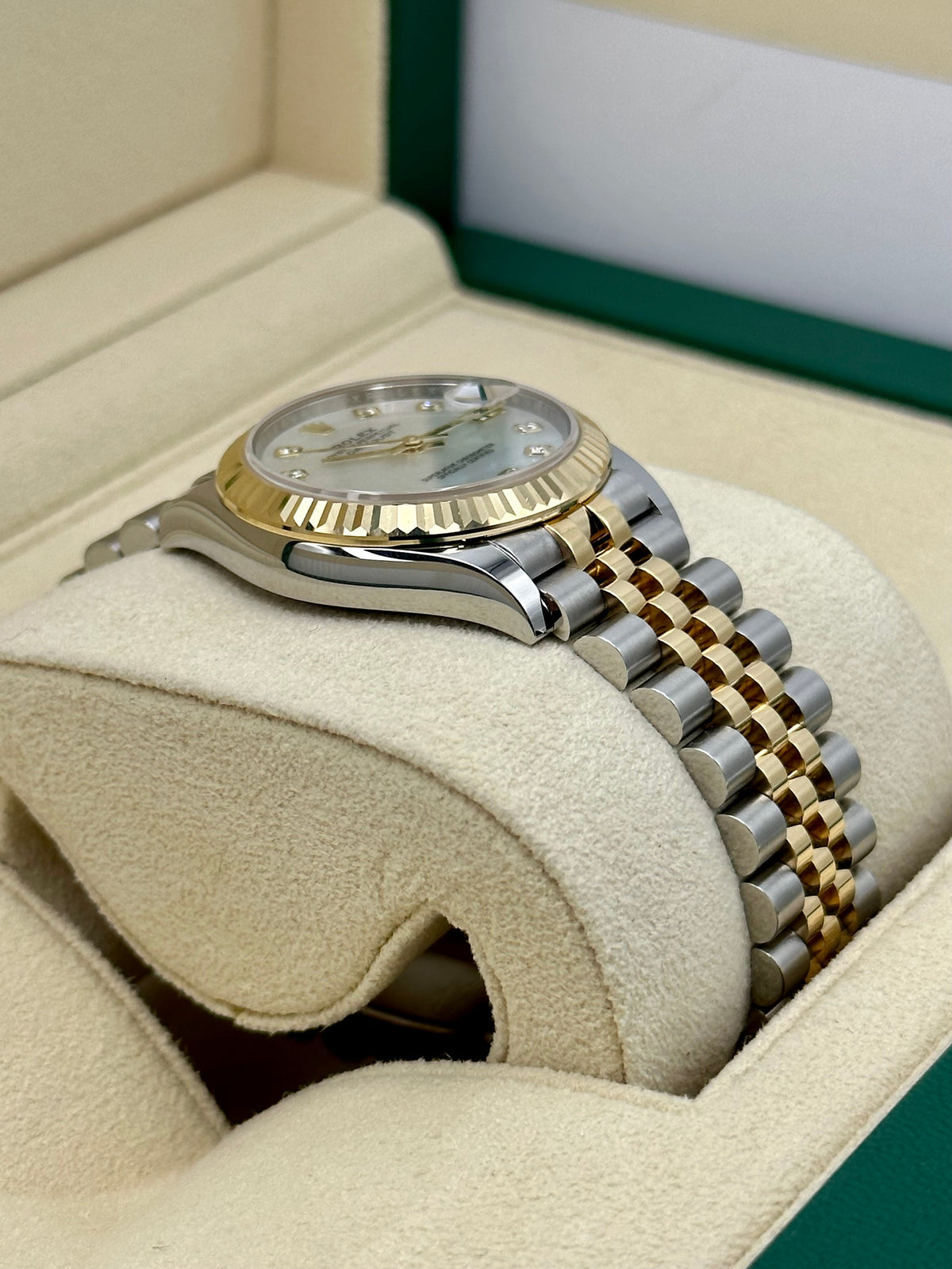 NEW 2023 Rolex Datejust 31mm 278273 Two-Tone Jubilee MOP Diamond Dial