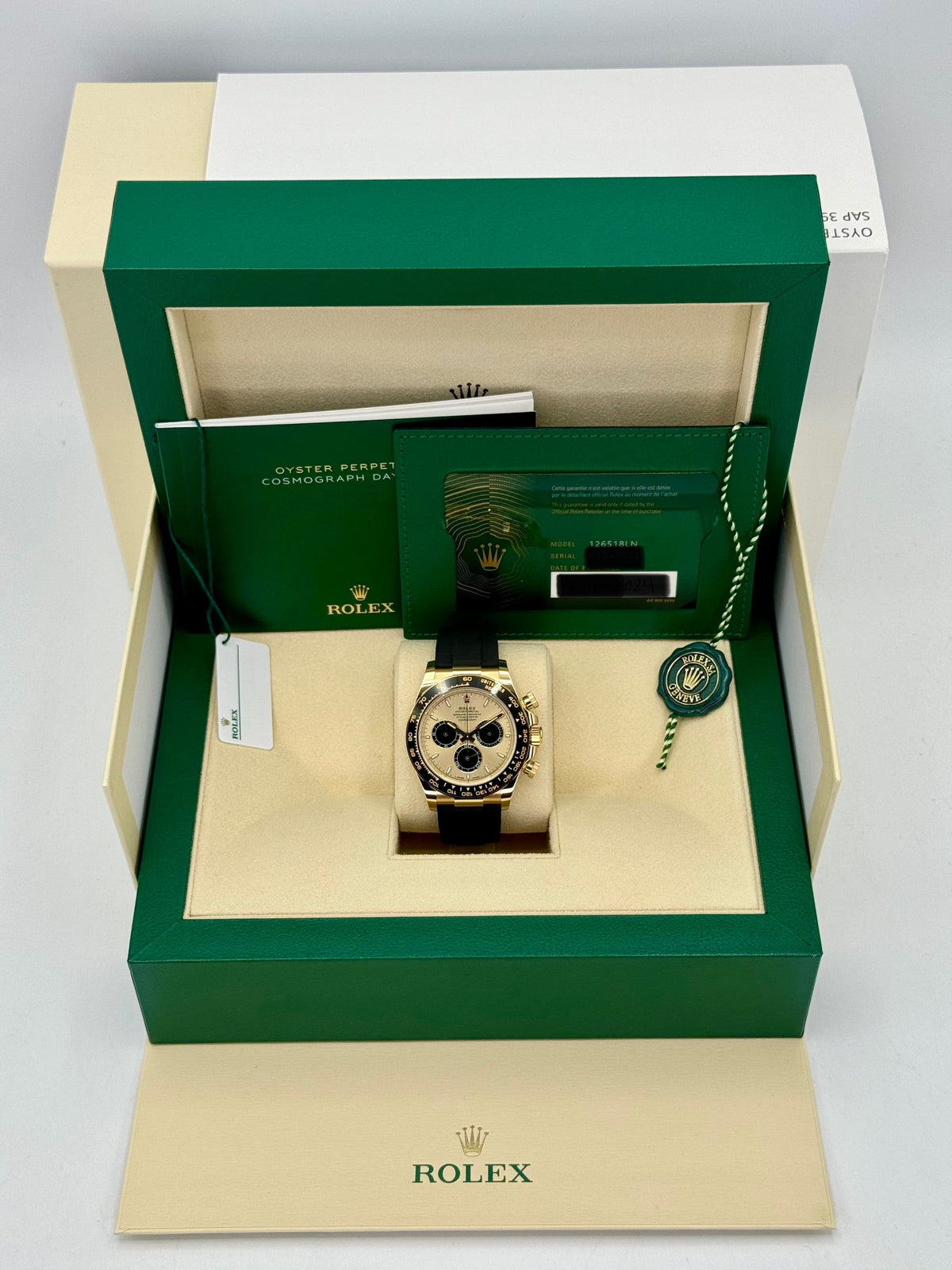 NEW 2025 Rolex Daytona 40mm 126518LN Yellow Gold Champagne Dial