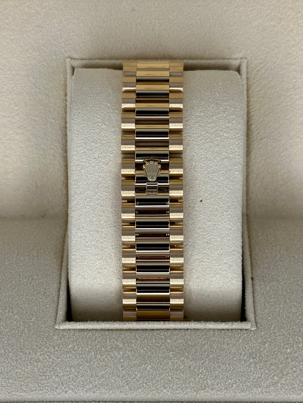 2021 Rolex Day-Date 36mm 128238 Mother of Pearl Diamond Dial