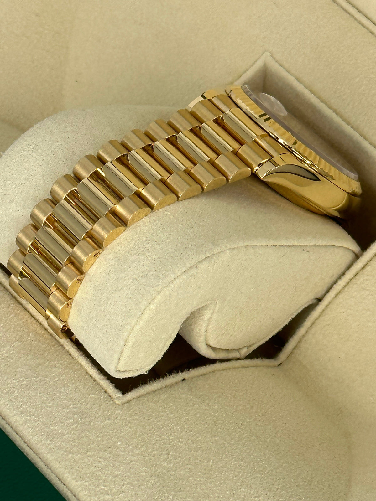 2021 Rolex Day-Date 36mm 128238 Mother of Pearl Diamond Dial