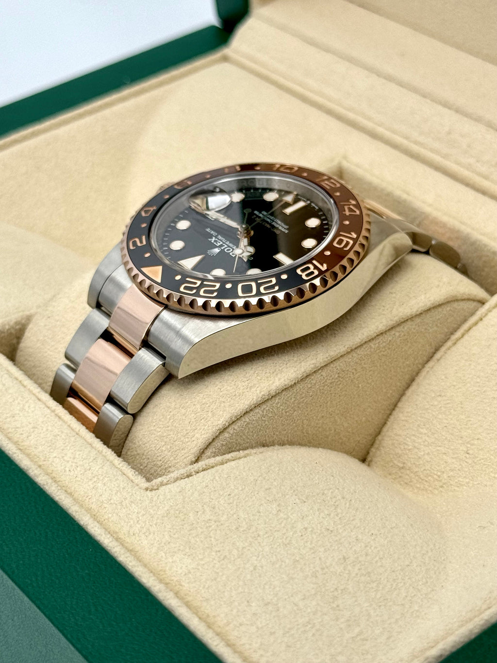 2020 Rolex GMT-Master II "Rootbeer" 40mm 126711CHNR Two-Tone