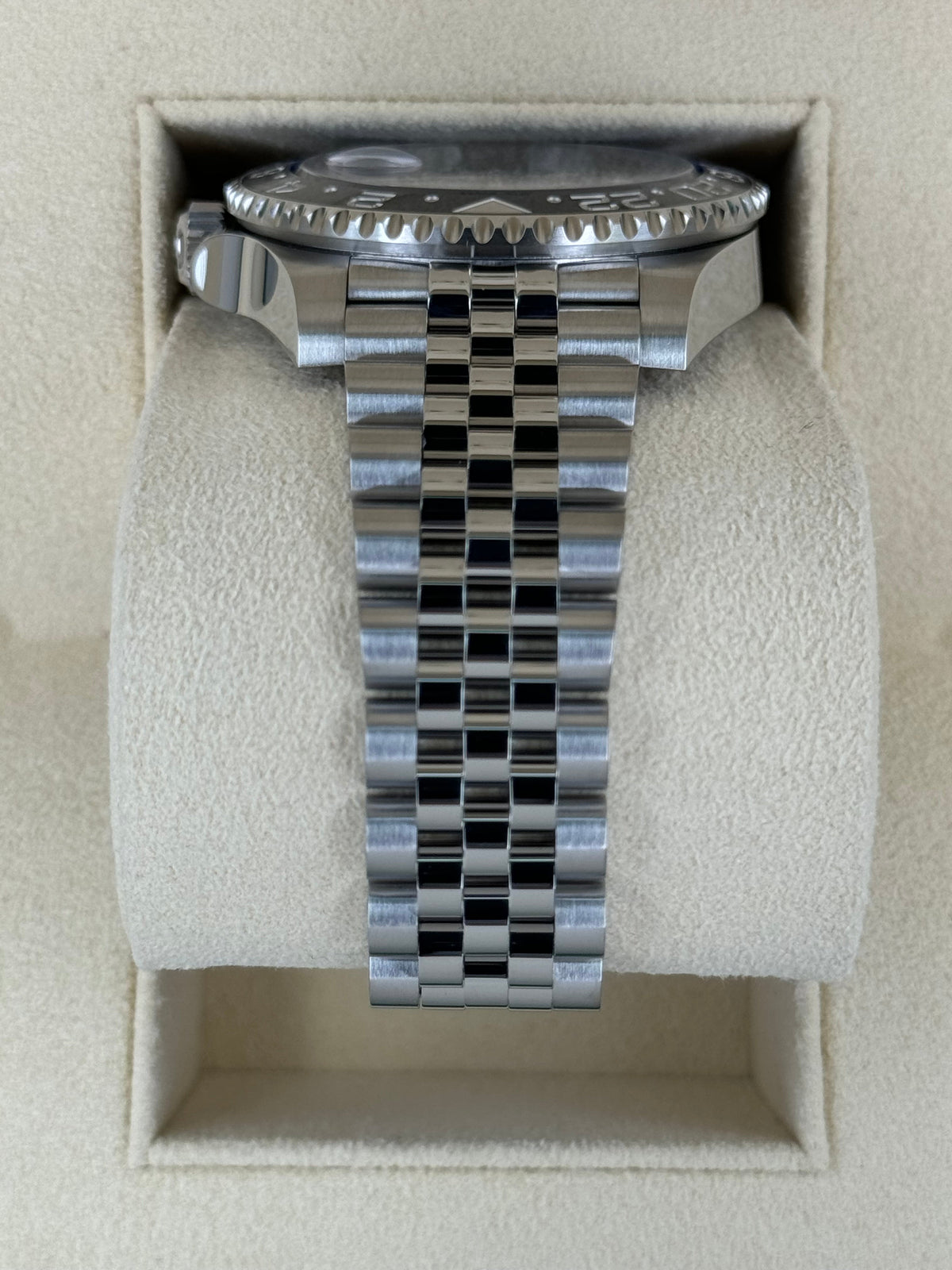 2022 Rolex GMT-Master II "Batgirl" 40mm 126710BLNR Jubilee Black Dial