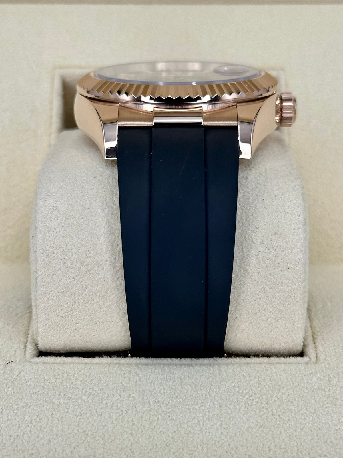 2022 Rolex Sky-Dweller 42mm 326235 Rose Gold Oysterflex Chocolate Dial