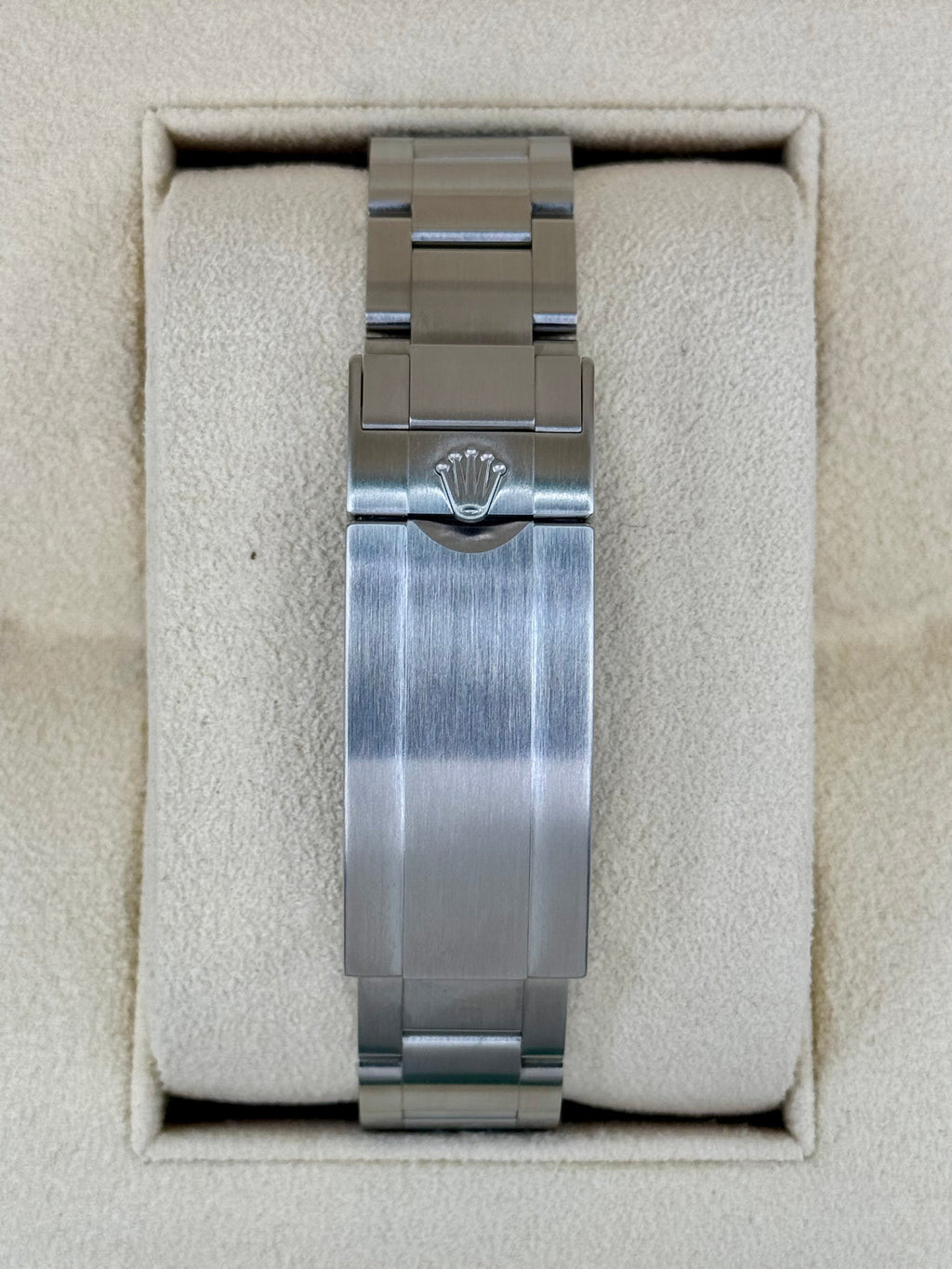 2017 Rolex Submariner "Hulk" 40mm 116610LV Green Dial