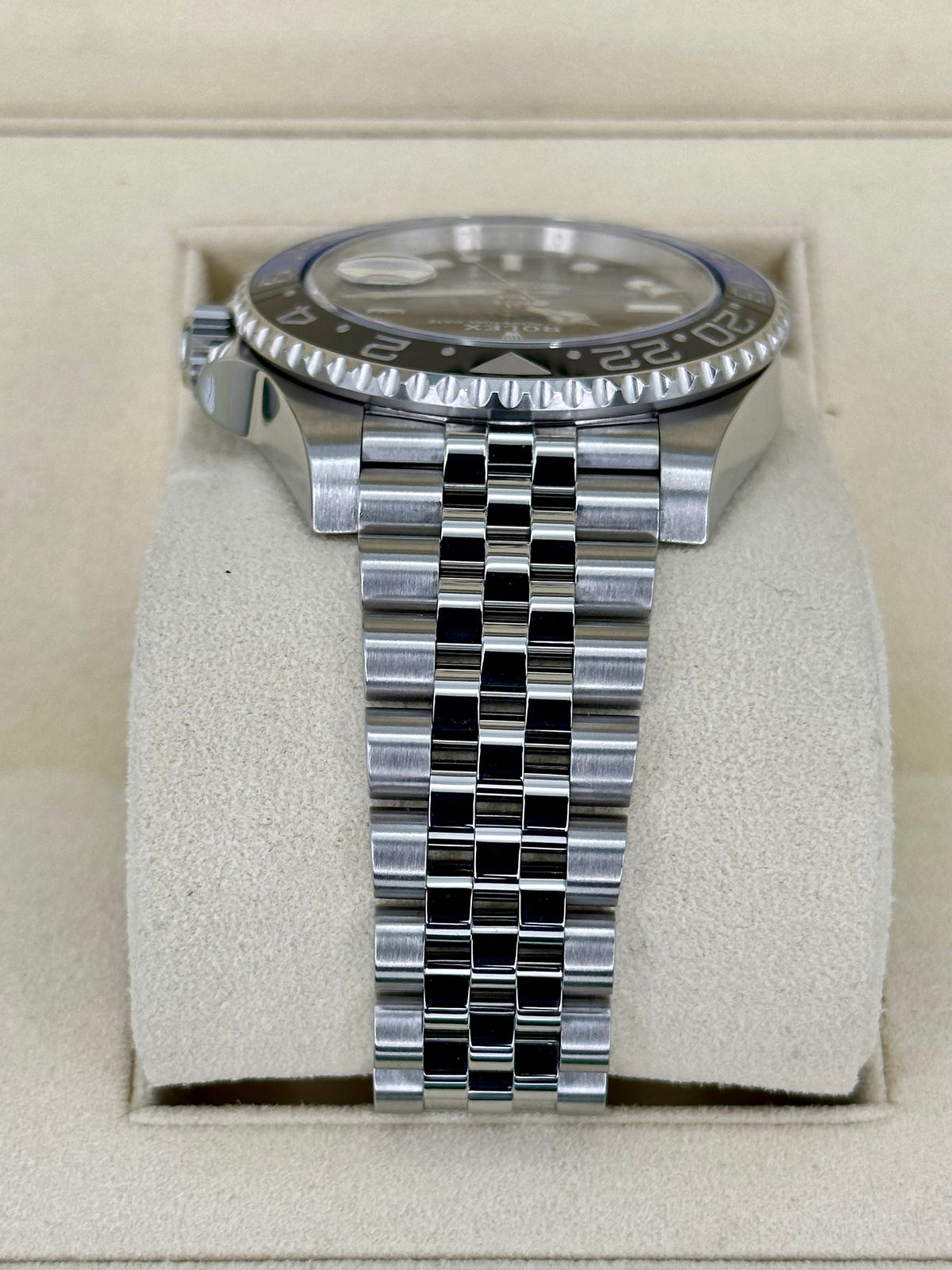 2019 Rolex GMT-Master II “Batgirl” 40mm 126710BLNR Jubilee Black Dial