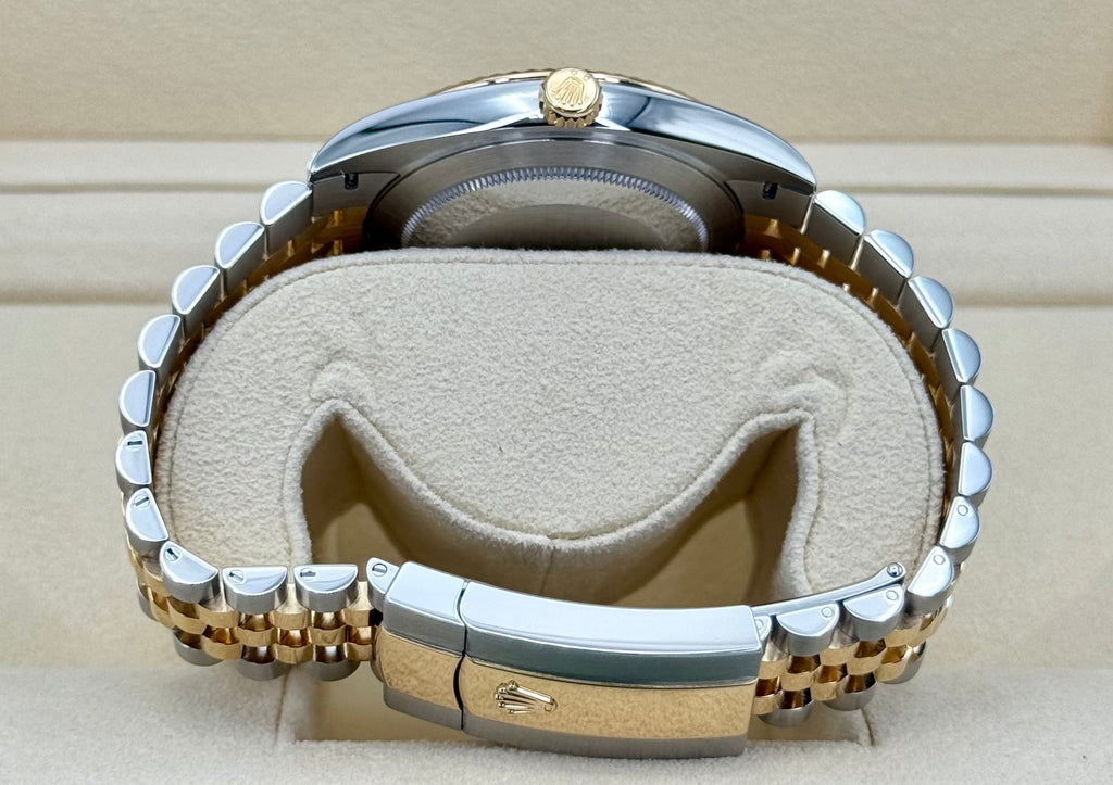 2023 Rolex Datejust 41mm 126333 Two-Tone Jubilee White Dial