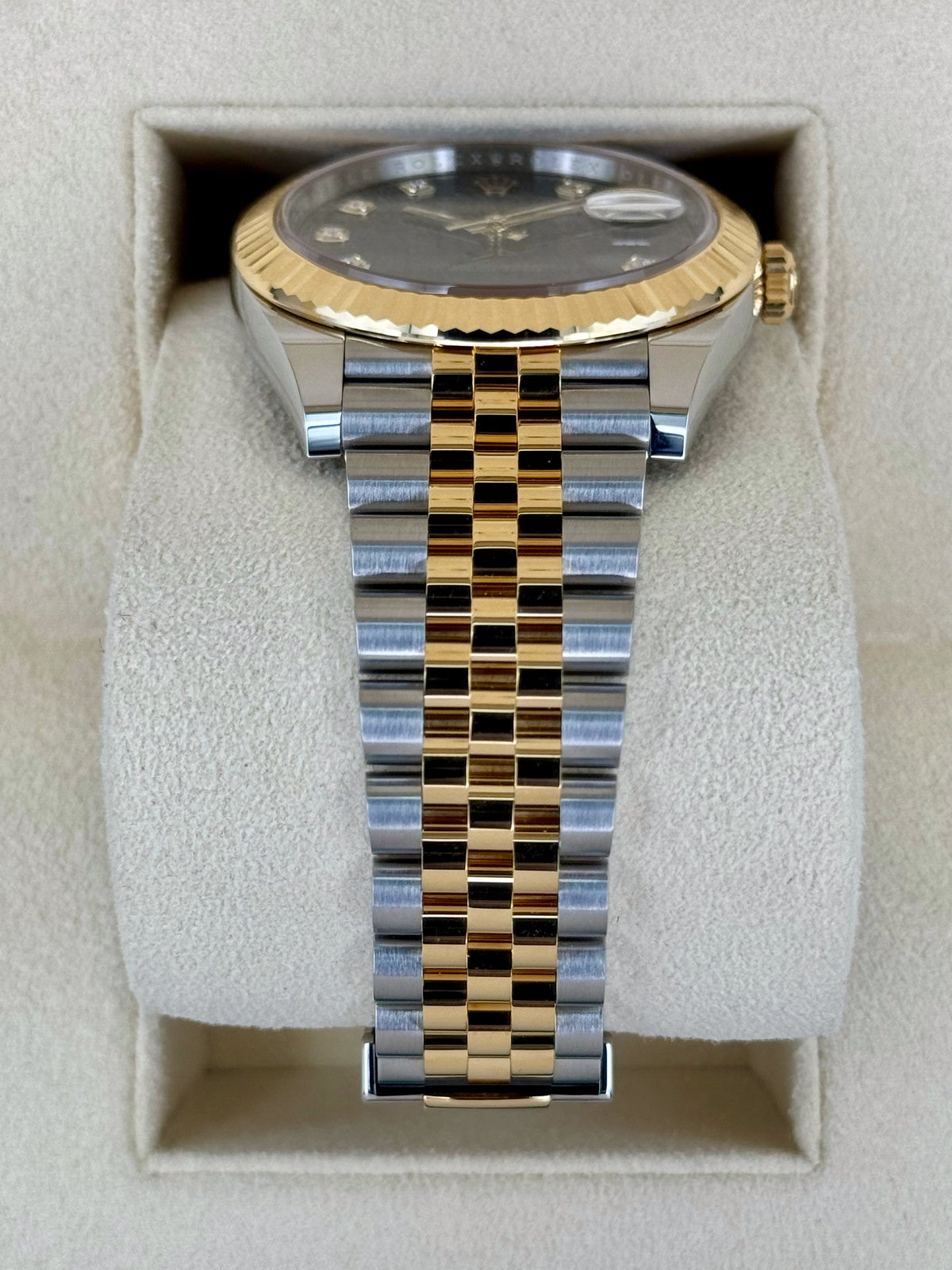 NEW 2025 Rolex Datejust 41mm 126333 Two-Tone Jubilee Black Diamond Dial