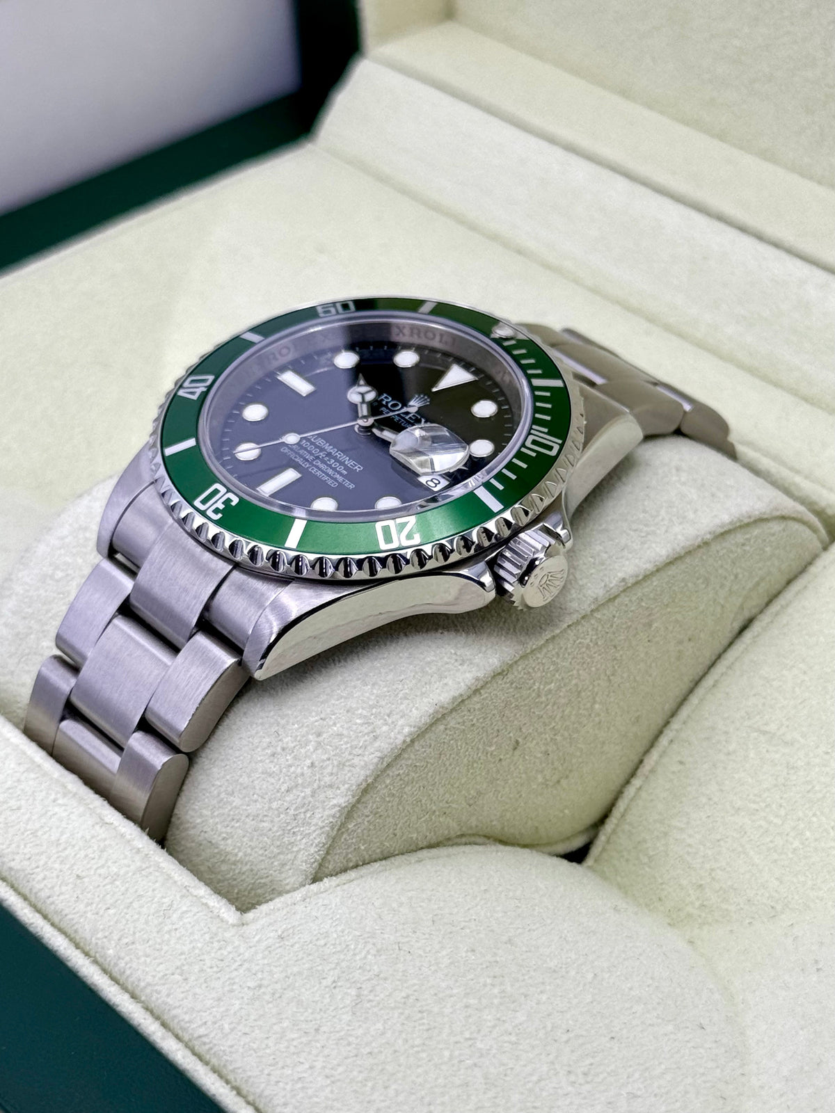 2009 Rolex Submariner "Kermit" 40mm 16610LV Stainless Steel Black Dial
