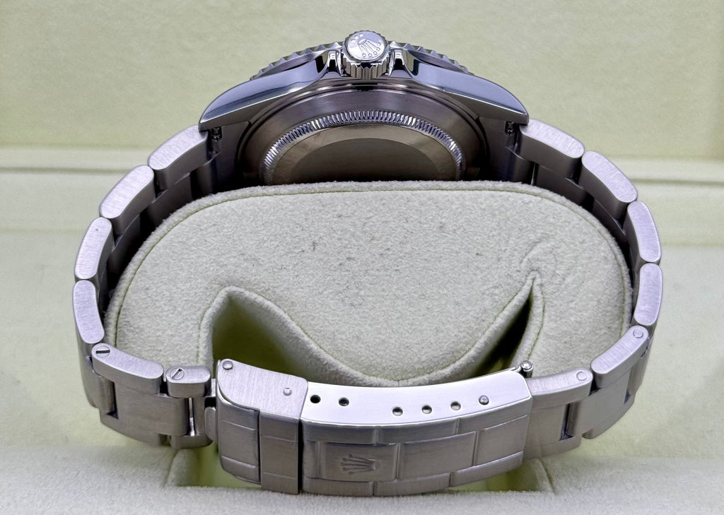 2009 Rolex Submariner "Kermit" 40mm 16610LV Stainless Steel Black Dial