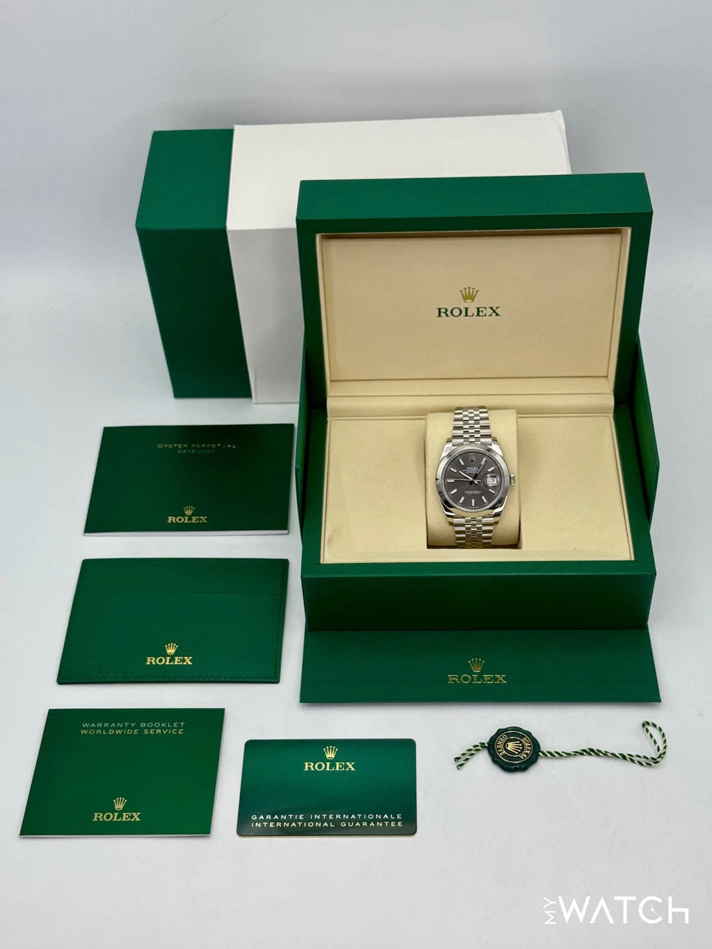 NEW 2026 Rolex Datejust 41mm 126300 Stainless Steel Jubilee Rhodium Dial