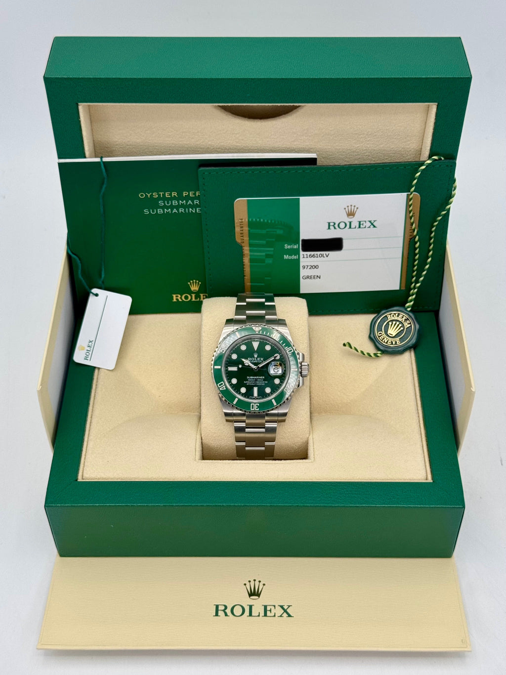 2017 Rolex Submariner "Hulk" 40mm 116610LV Green Dial