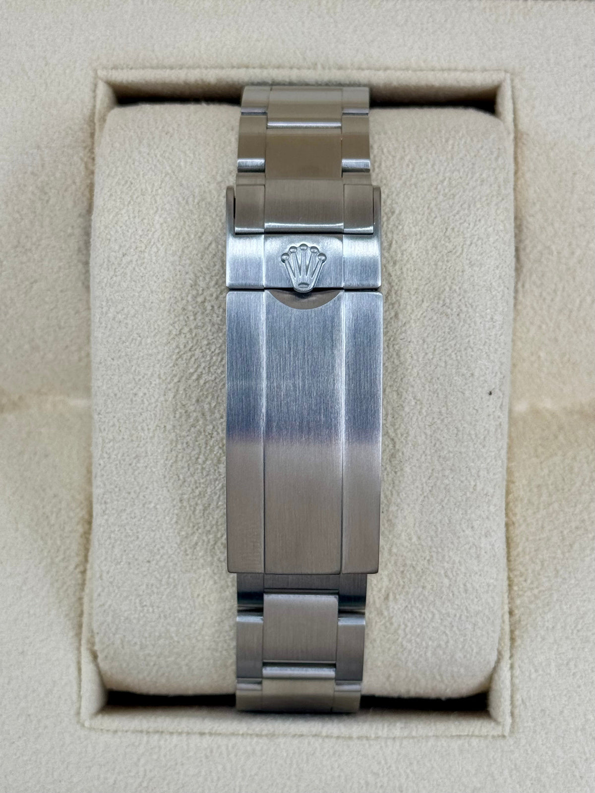 2017 Rolex Submariner "Hulk" 40mm 116610LV Green Dial
