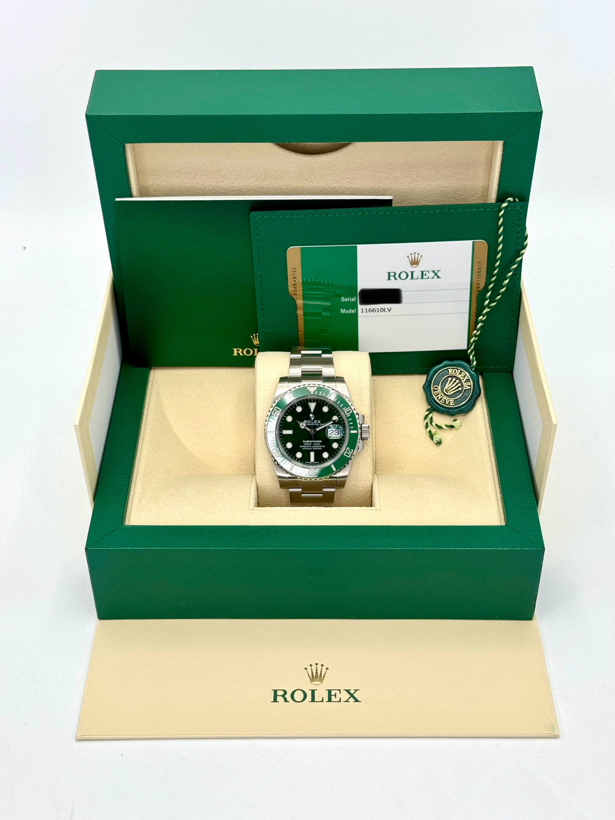 2019 Rolex Submariner "Hulk" 40mm 116610LV Green Dial