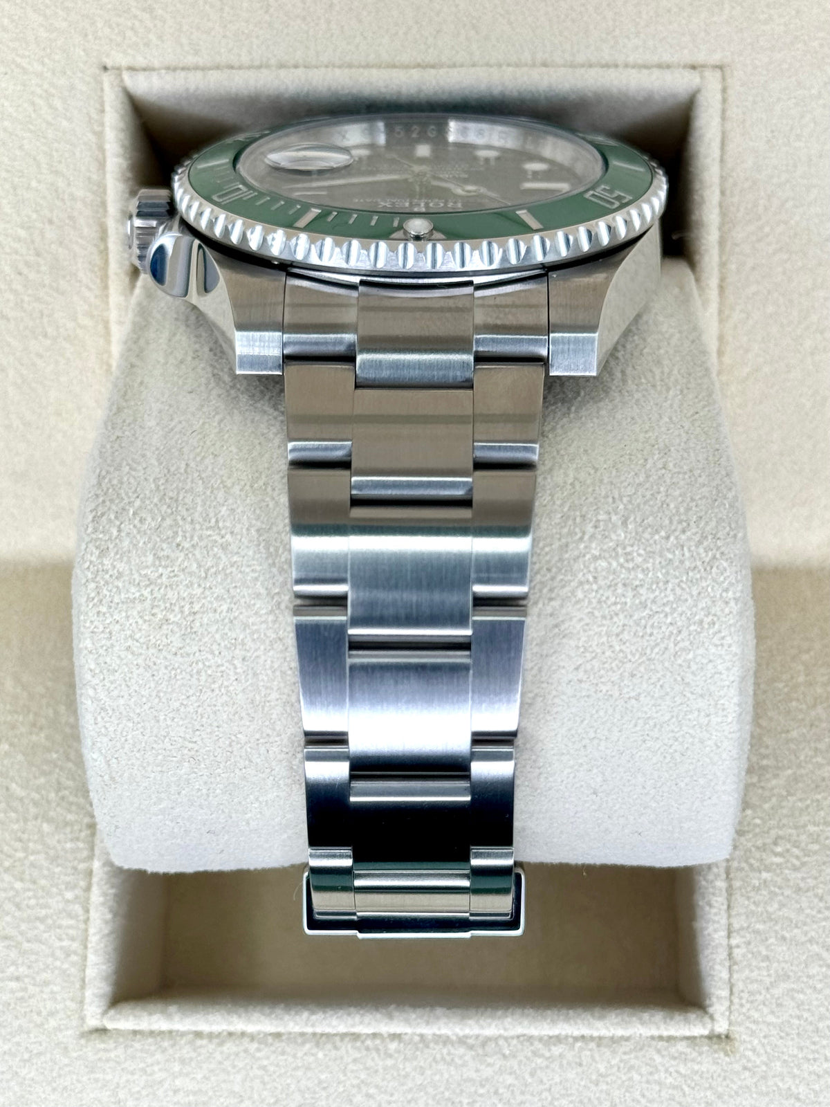 2019 Rolex Submariner "Hulk" 40mm 116610LV Green Dial