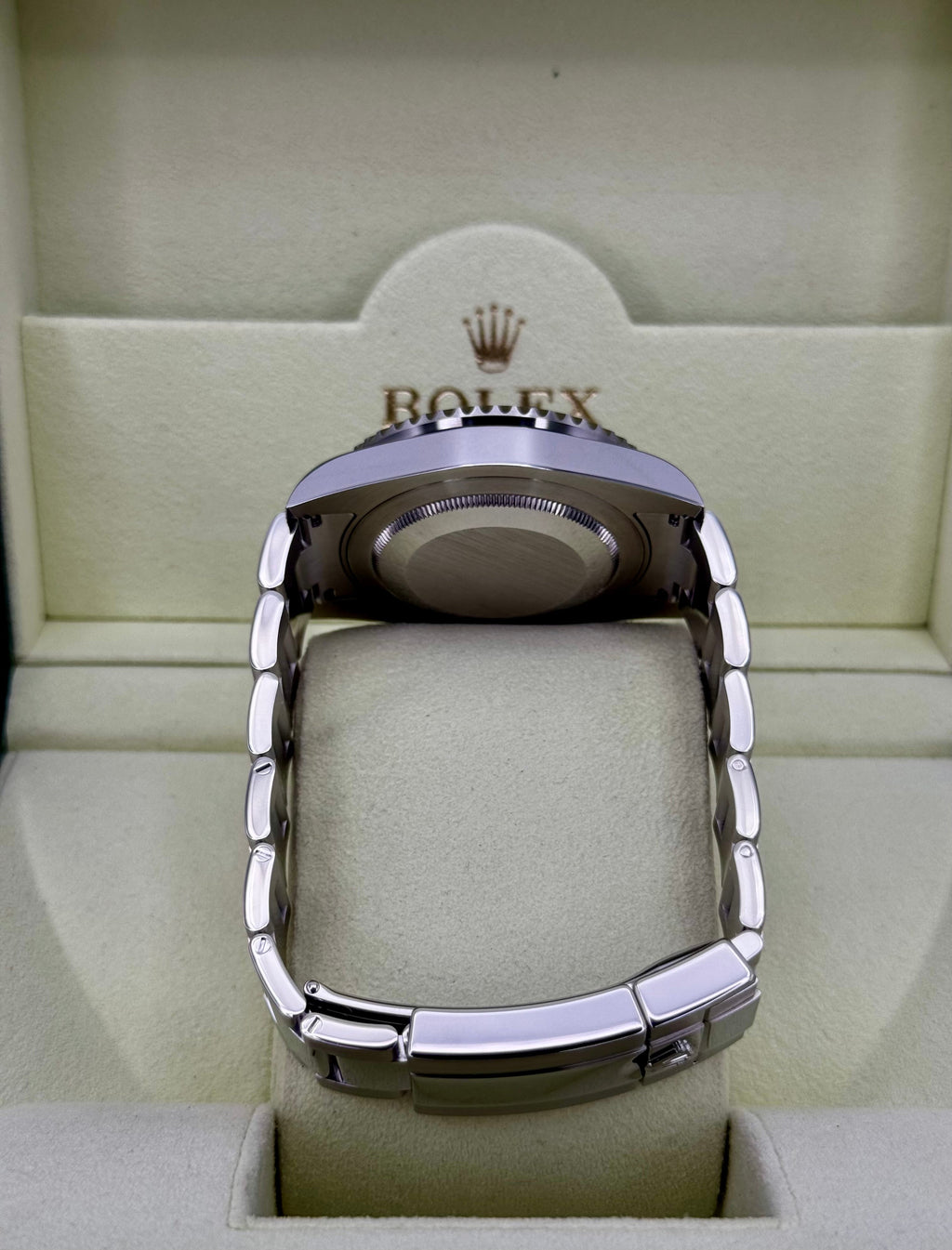 2014 Rolex GMT-Master II “Batman” 40mm 116710BLNR Oyster