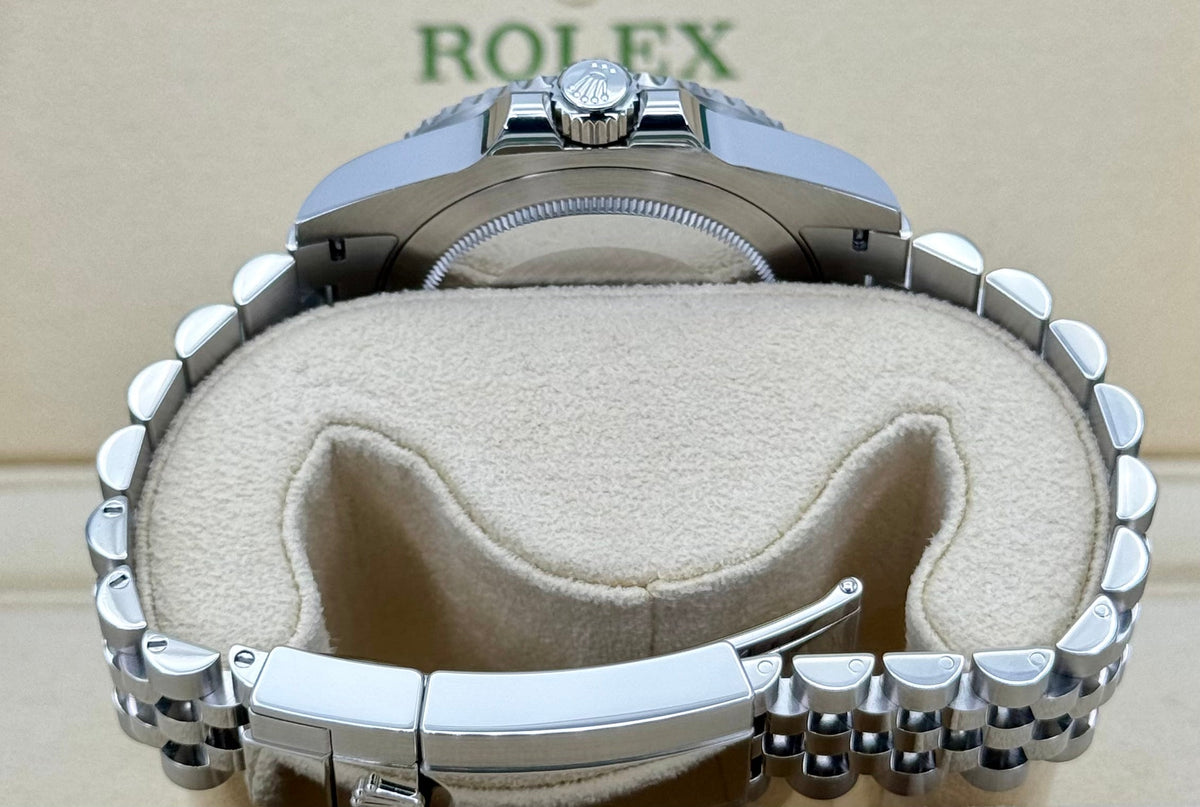 2022 Rolex GMT-Master II "Batgirl" 40mm 126710BLNR Jubilee Black Dial