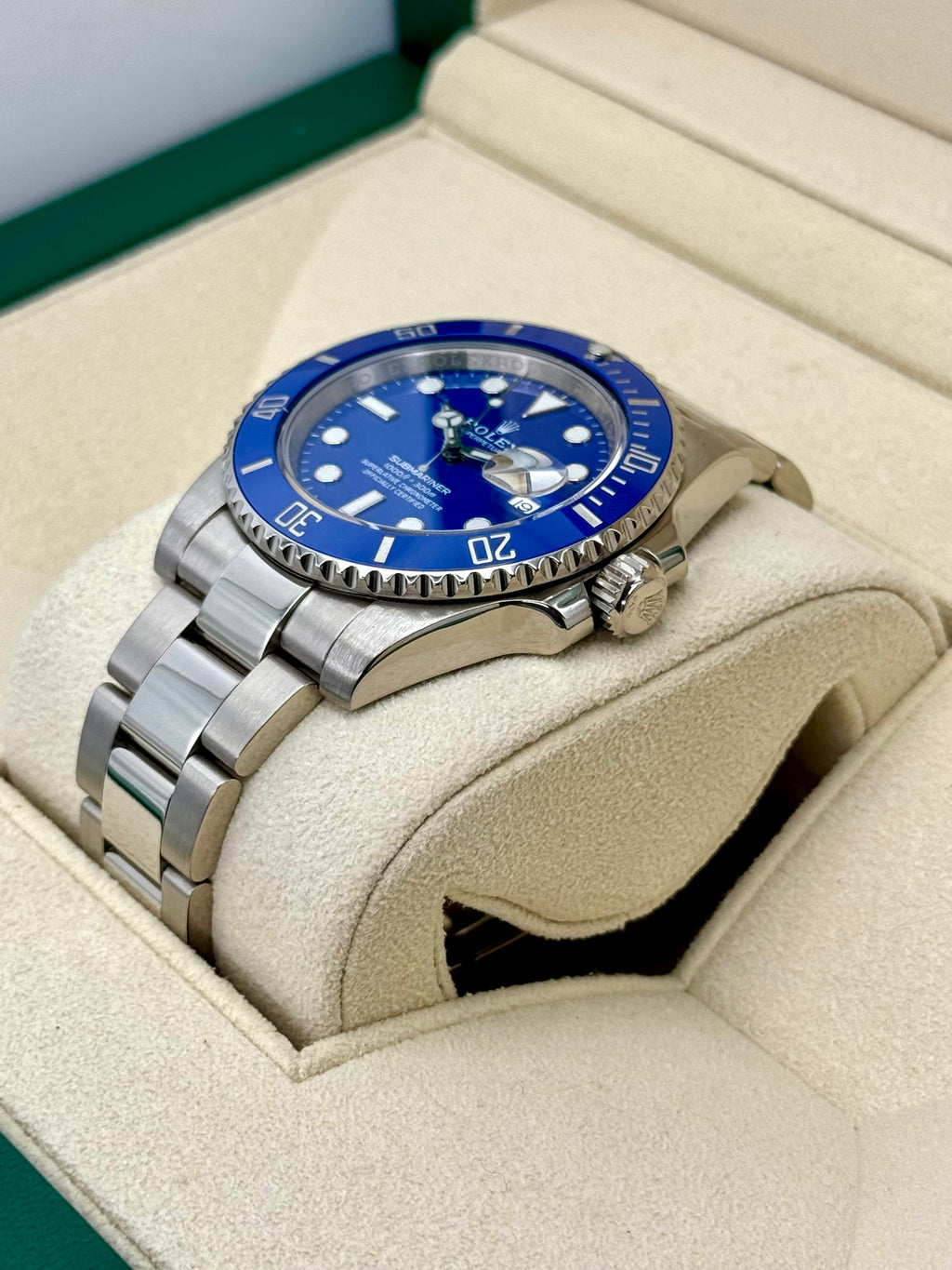 2018 Rolex Submariner "Smurf" 40mm 116619LB White Gold Blue Dial