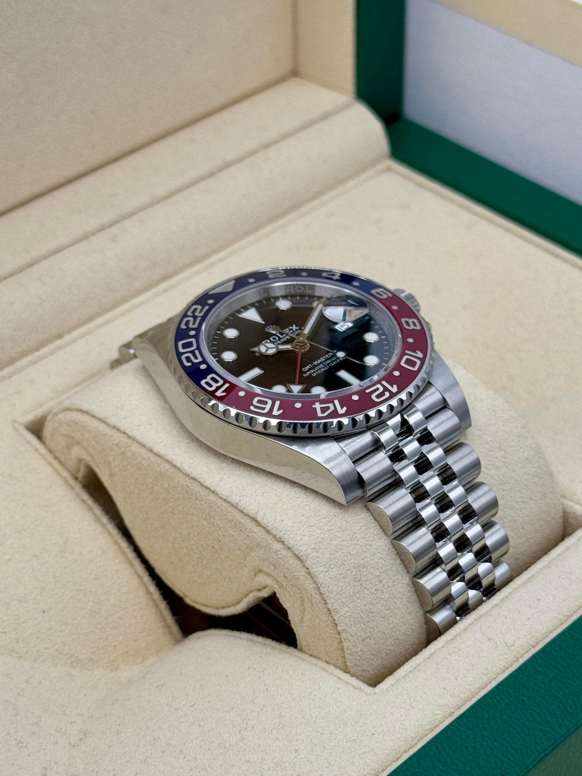 2020 Rolex GMT Master-II "Pepsi" 40mm 126710BLRO Jubilee