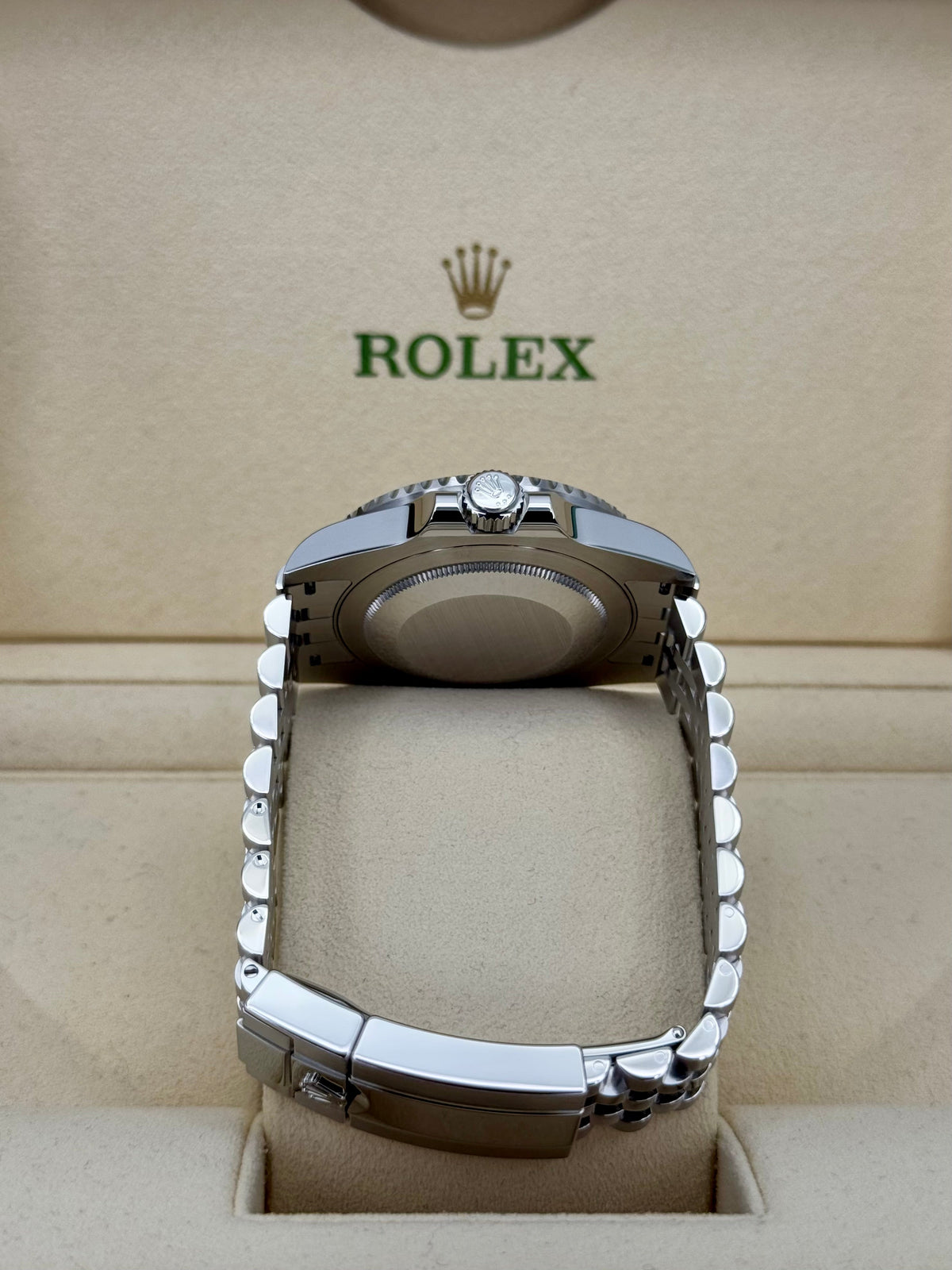 2020 Rolex GMT Master-II "Pepsi" 40mm 126710BLRO Jubilee