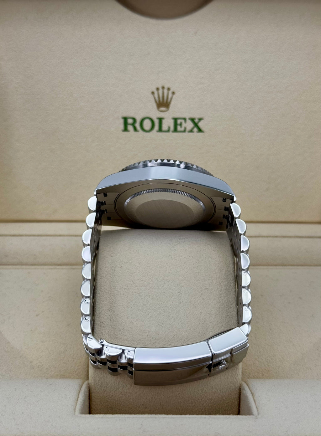 2020 Rolex GMT Master-II "Pepsi" 40mm 126710BLRO Jubilee