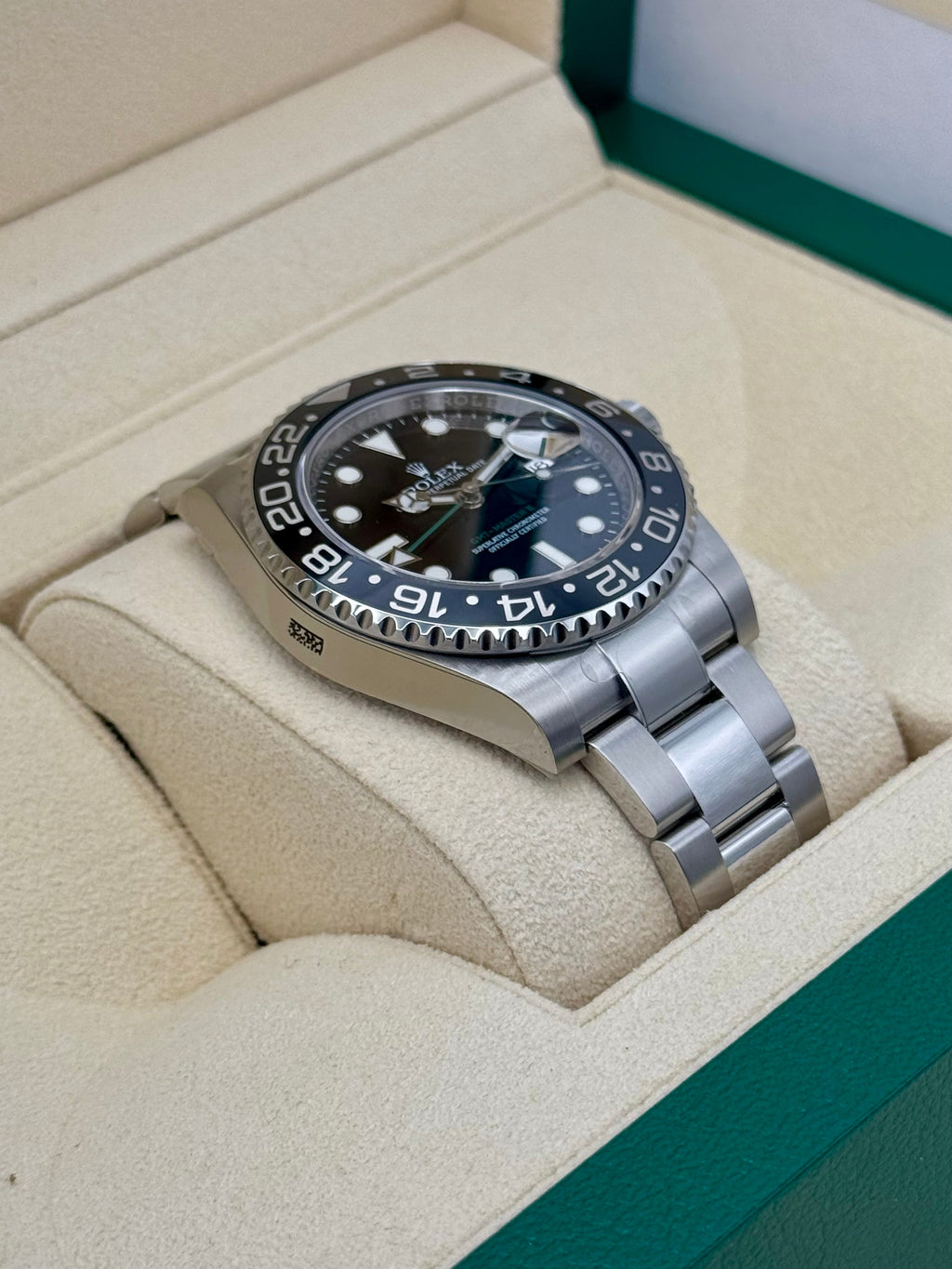 NEW OLD STOCK 2016 Rolex GMT-Master II 40mm 116710LN Black Dial